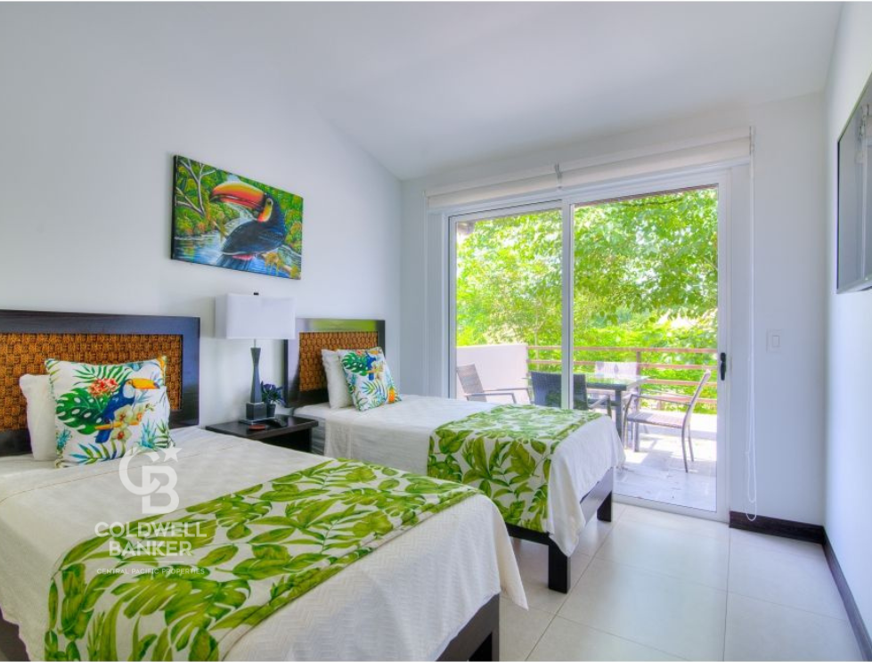 4 bed Single Family Homes For Sale in Jaco, Puntarenas - thumb 15