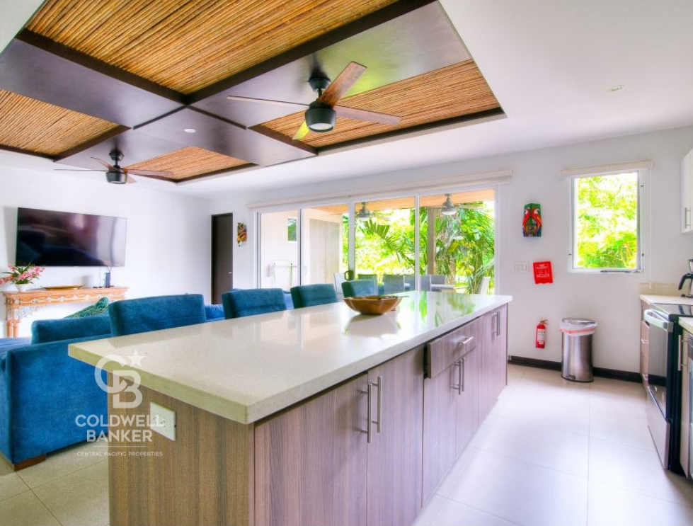 4 bed Single Family Homes For Sale in Jaco, Puntarenas - thumb 28