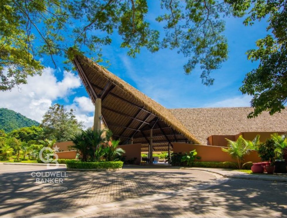 4 bed Single Family Homes For Sale in Jaco, Puntarenas - thumb 20