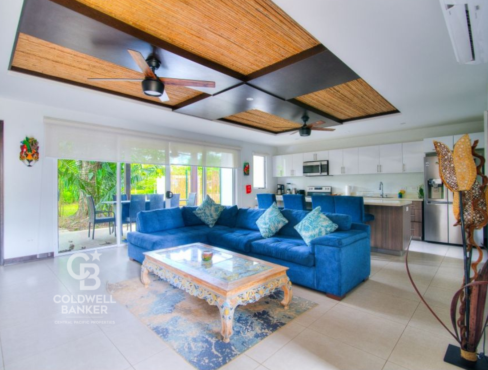 4 bed Single Family Homes For Sale in Jaco, Puntarenas - thumb 12