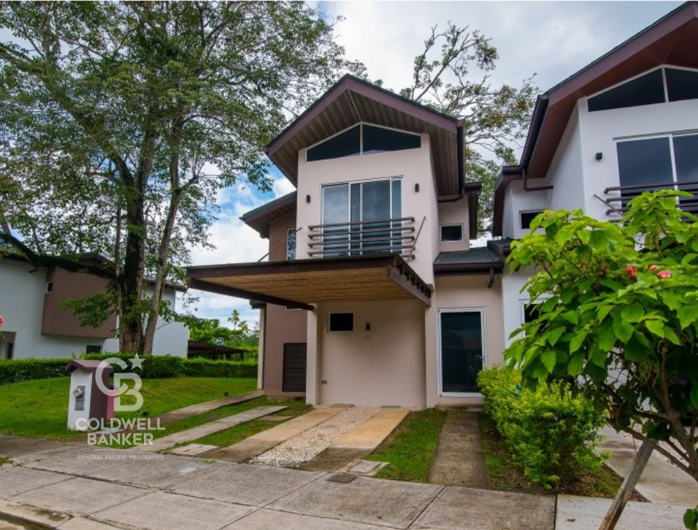 4 bed Single Family Homes For Sale in Jaco, Puntarenas - thumb 18