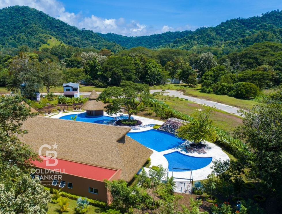 4 bed Single Family Homes For Sale in Jaco, Puntarenas - thumb 16