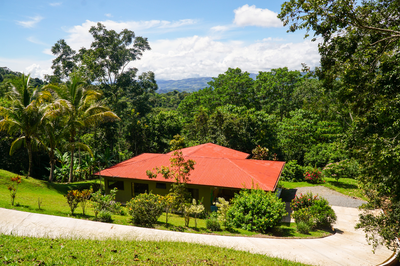 3 bed Single Family Homes For Sale in Perez Zeledon, San Jose - thumb 3