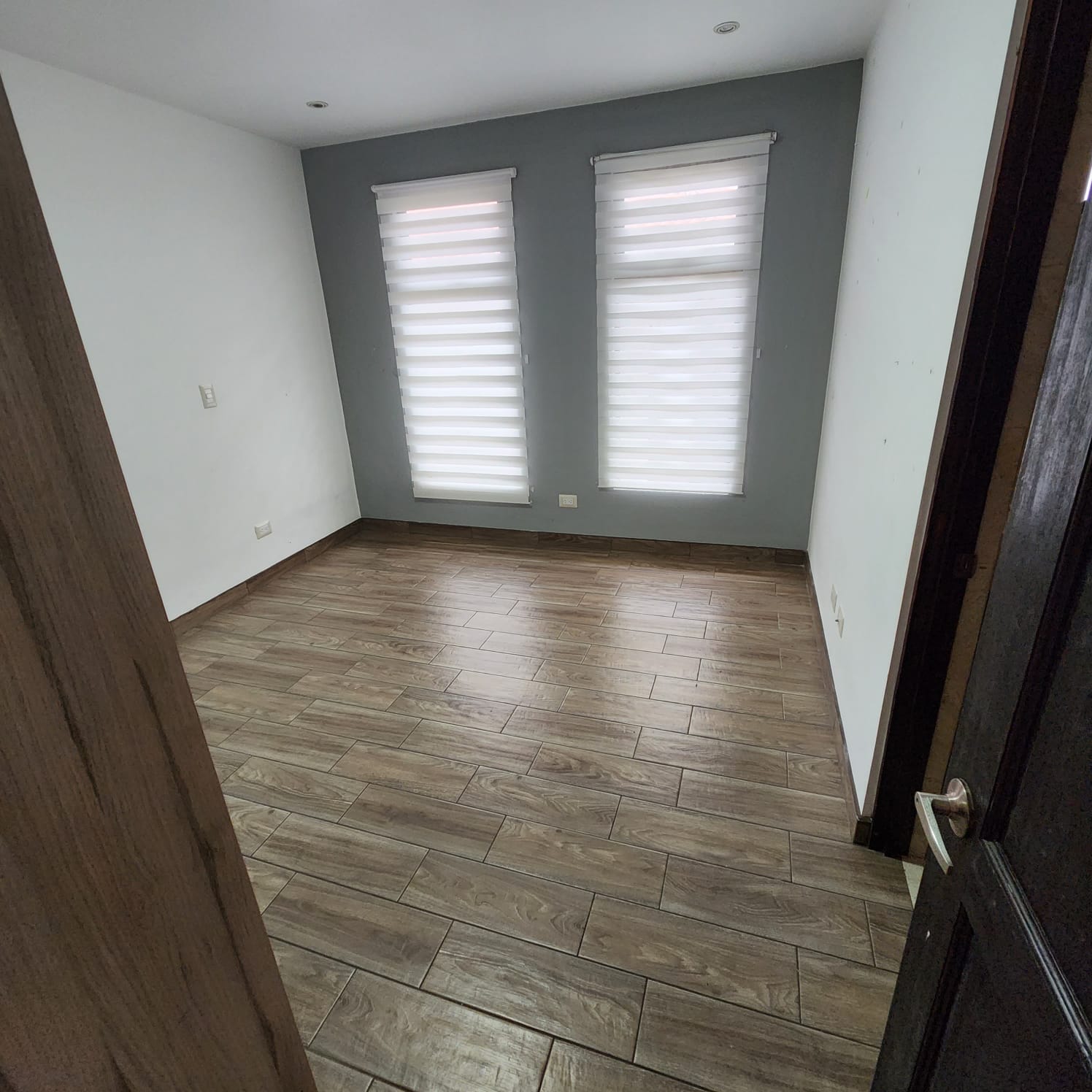 4 bed Condo For Sale in Granadilla, San Jose - thumb 9