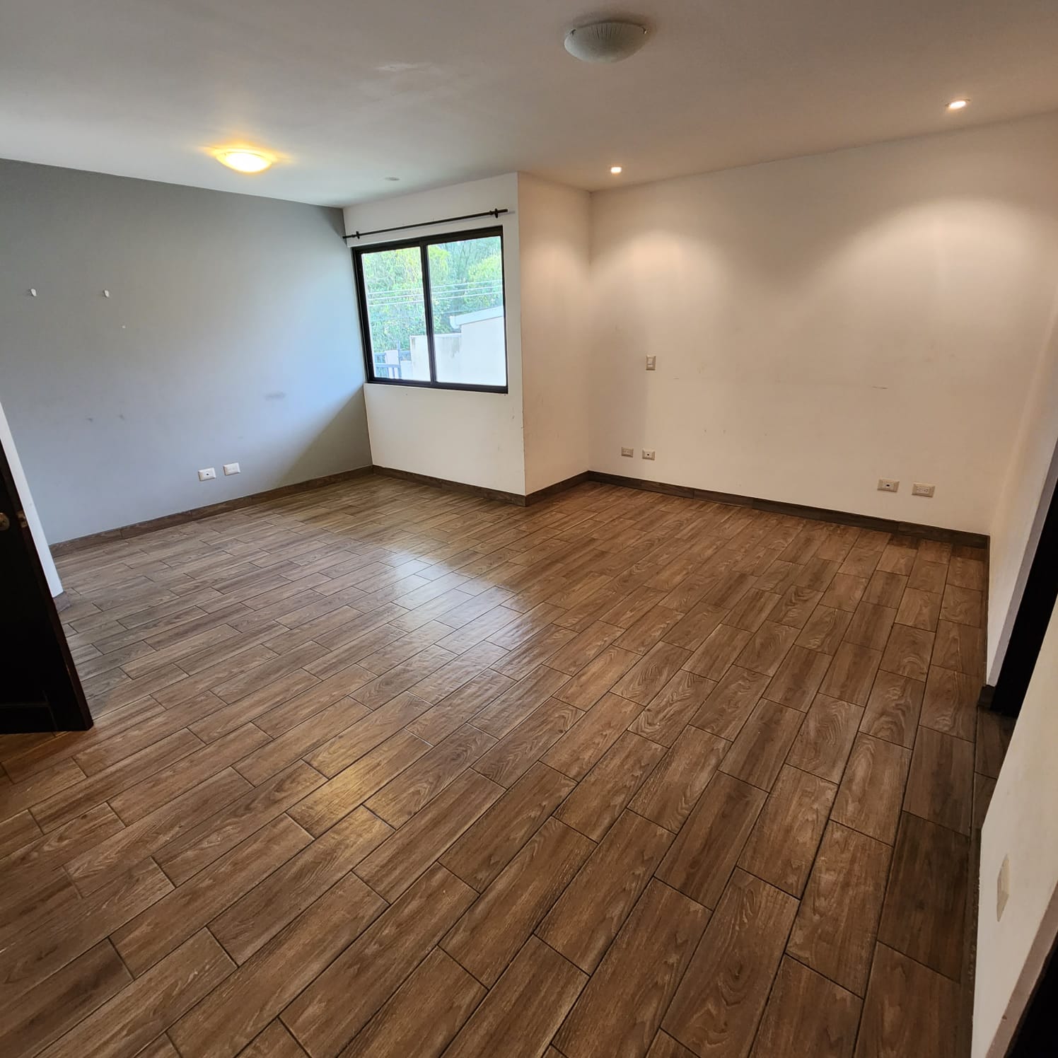 4 bed Condo For Sale in Granadilla, San Jose - thumb 11