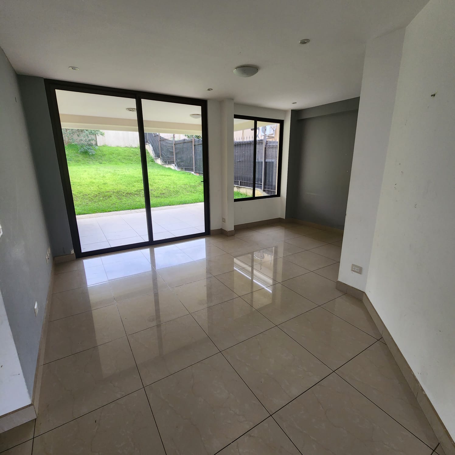 4 bed Condo For Sale in Granadilla, San Jose - thumb 23