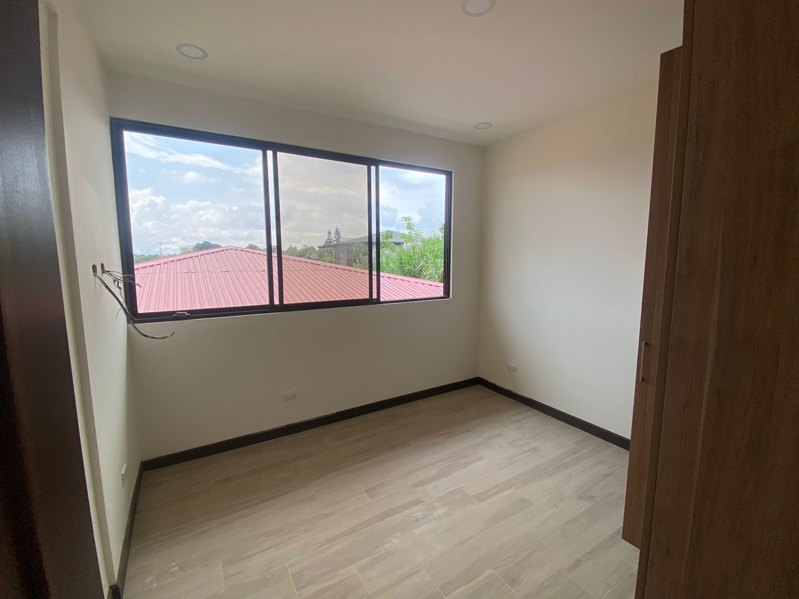 4 bed Condo For Rent in Granadilla, San Jose - thumb 6