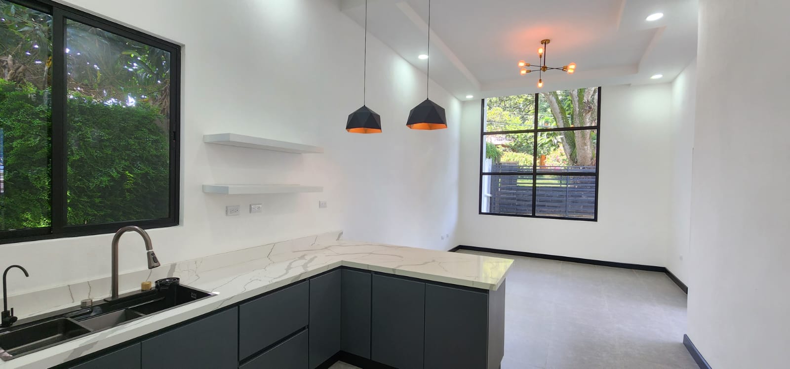 2 bed Single Family Homes For Sale in Atenas, Alajuela - thumb 2