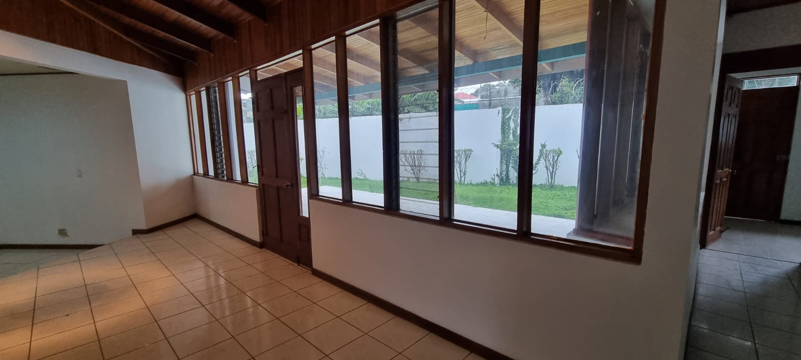 3 bed Single Family Homes For Sale in Ciudad Cariari, Heredia - thumb 8