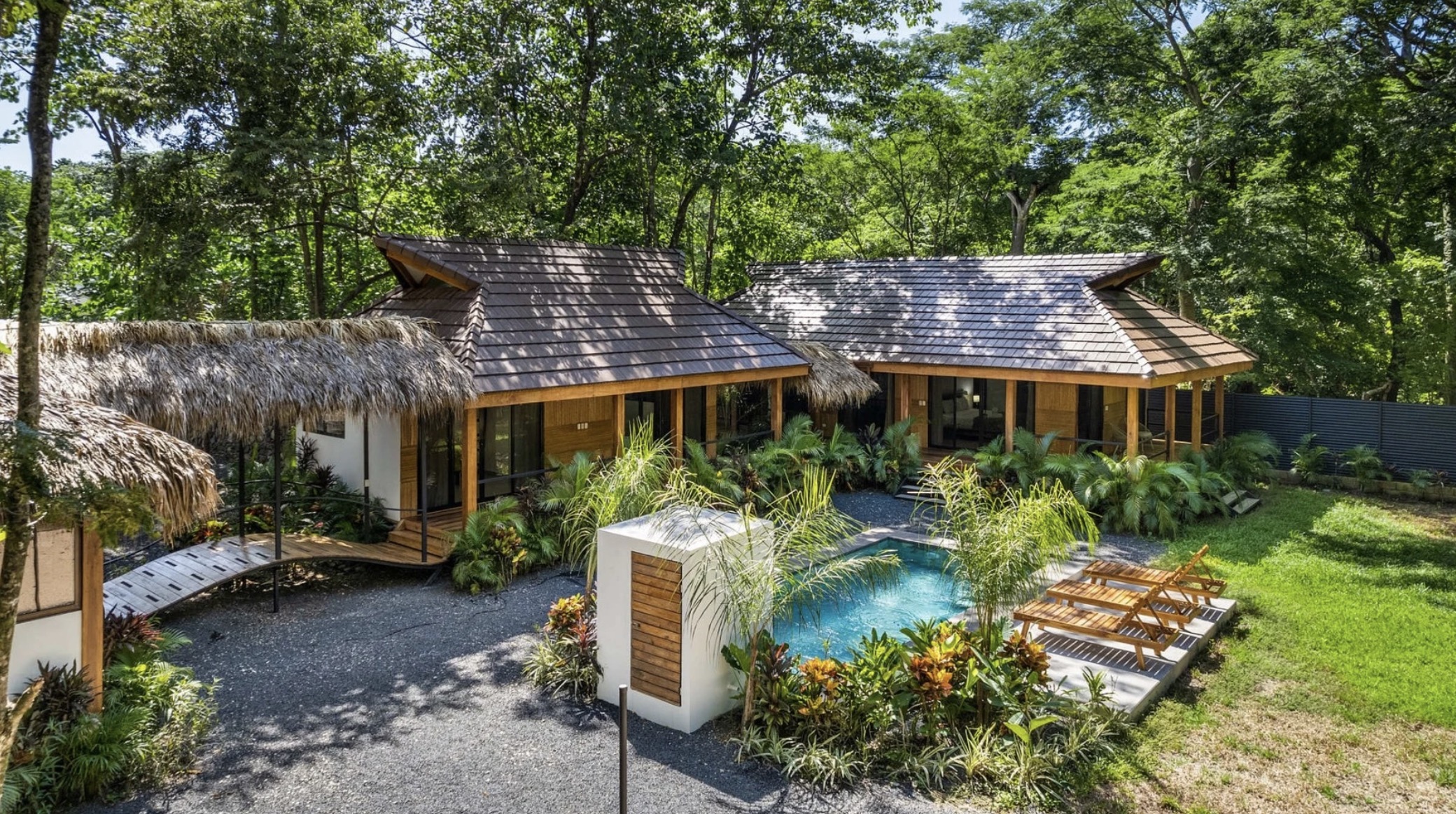 4 bed Single Family Homes For Sale in Avellanas, Guanacaste - thumb 3