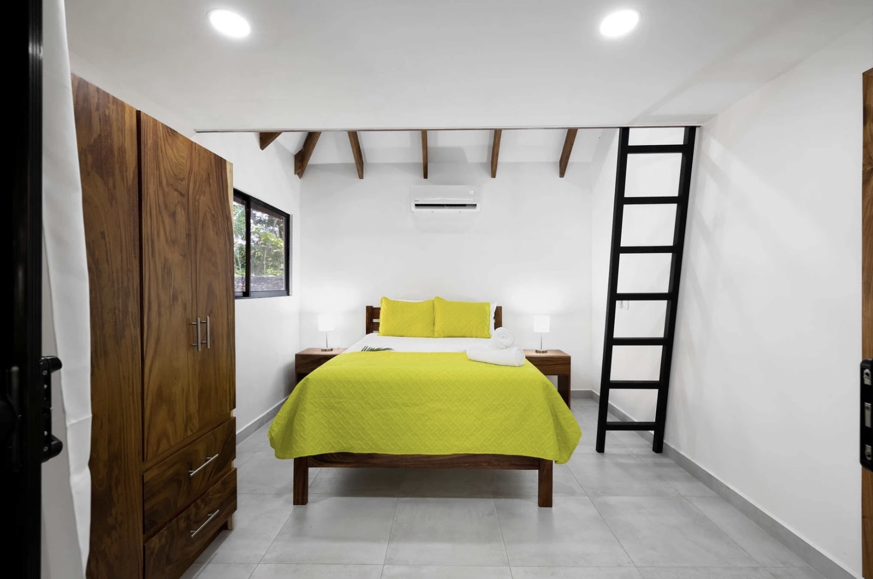 4 bed Single Family Homes For Sale in Avellanas, Guanacaste - thumb 10