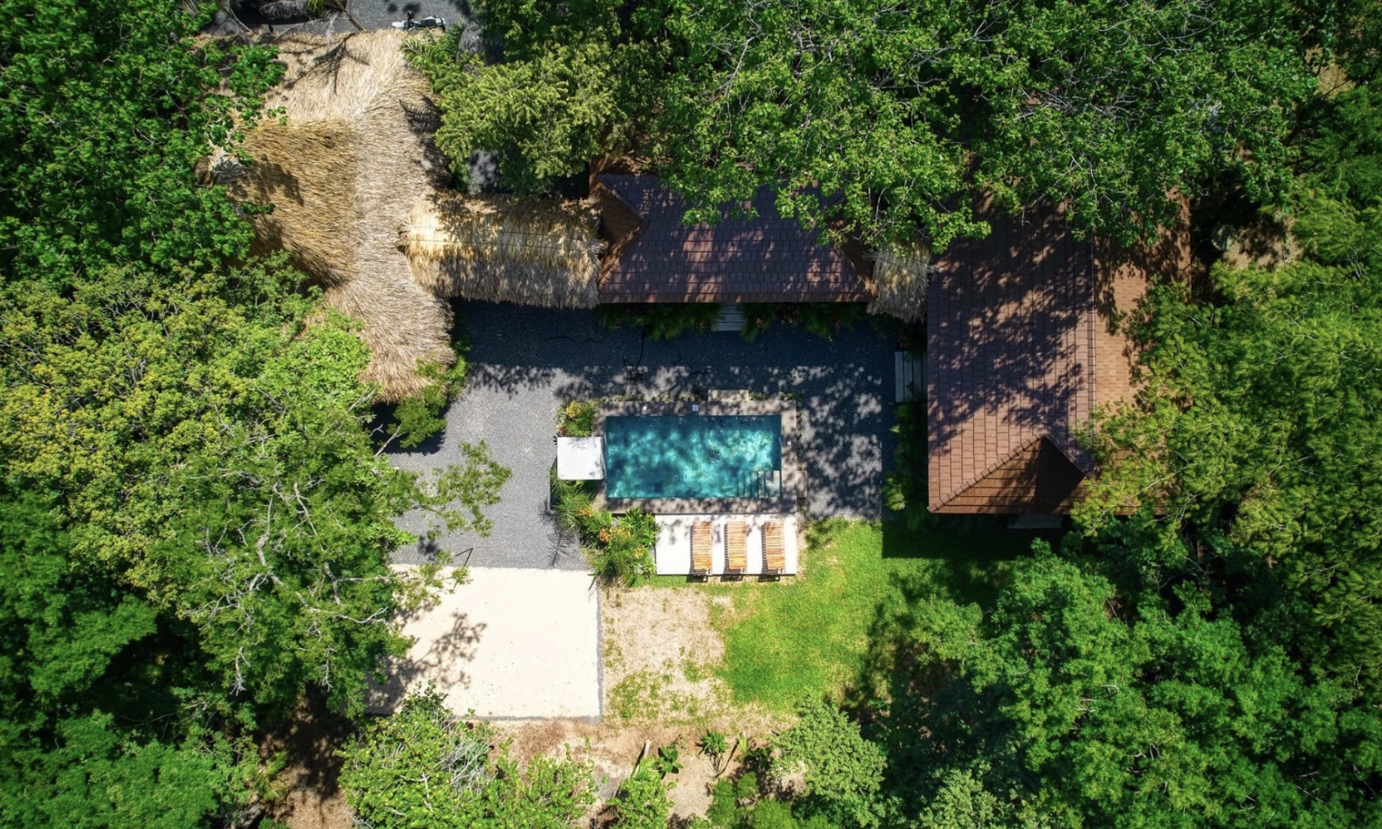 4 bed Single Family Homes For Sale in Avellanas, Guanacaste - thumb 16