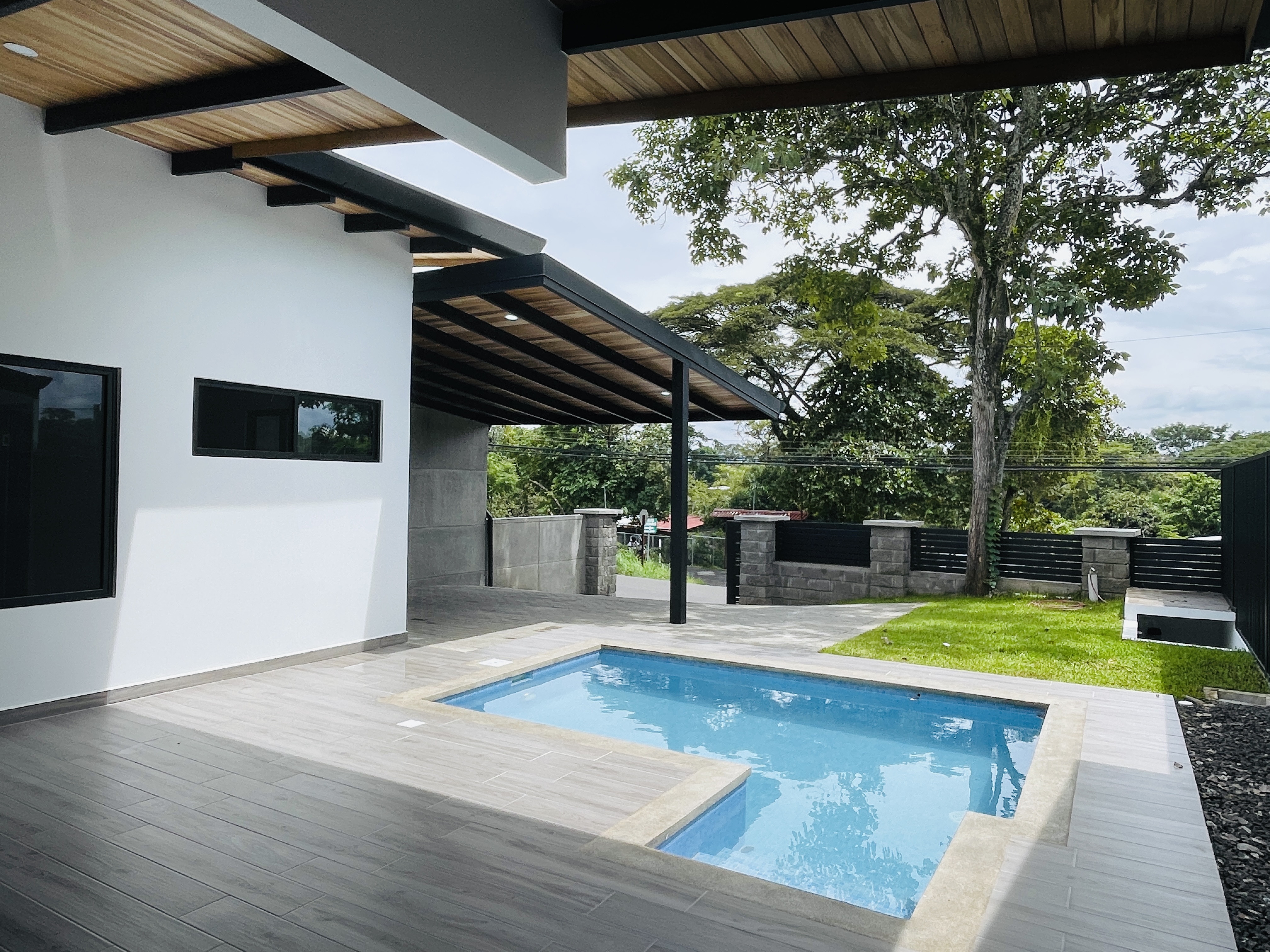 3 bed Single Family Homes For Sale in Atenas, Alajuela - thumb 2