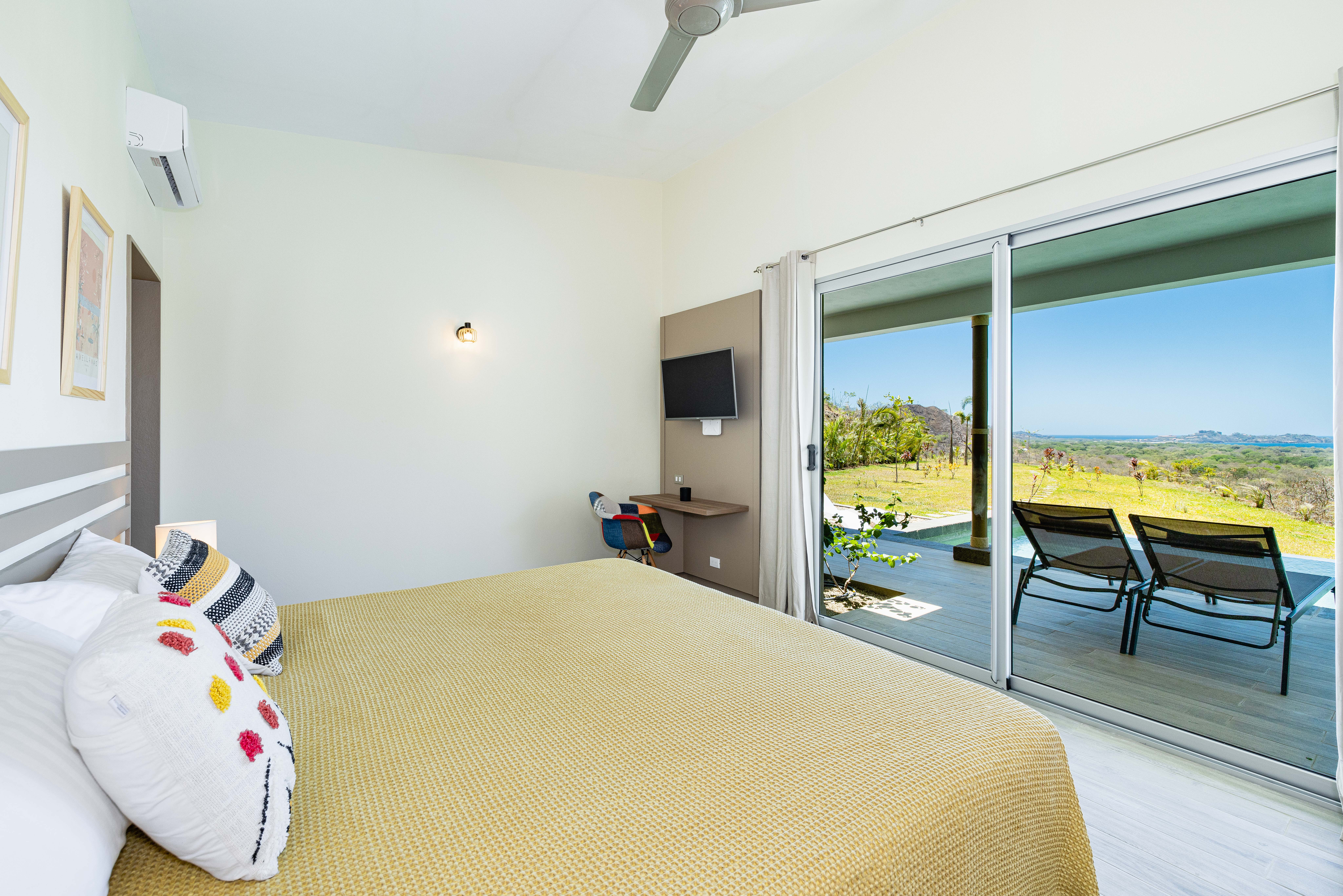 4 bed Single Family Homes For Sale in Playa Potrero, Guanacaste - thumb 22