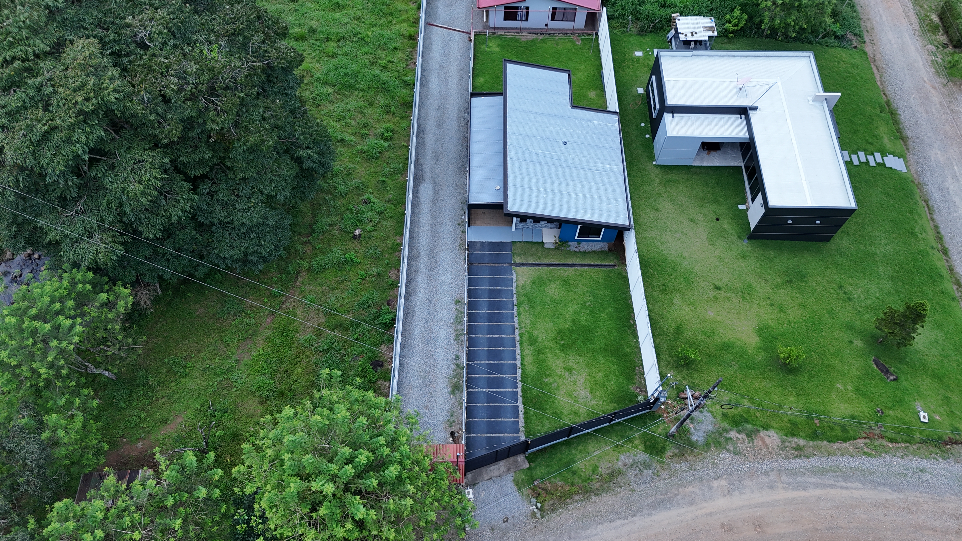 2 bed Single Family Homes For Sale in Perez Zeledon, San Jose - thumb 5