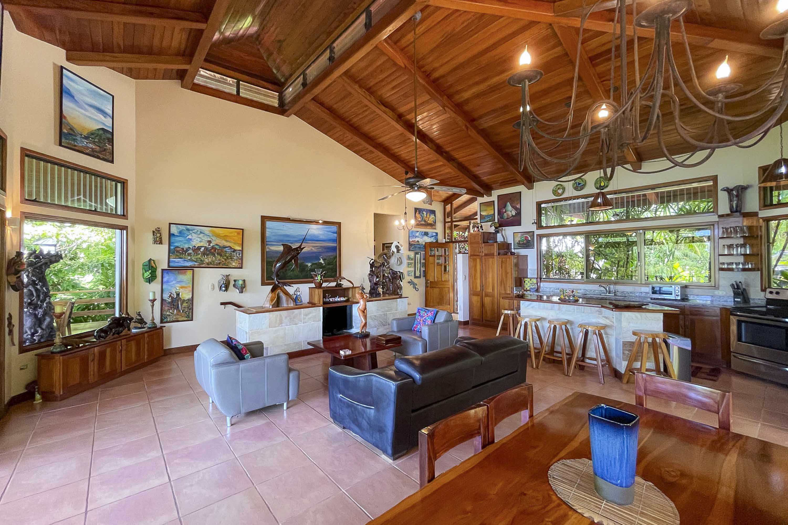 6 bed Single Family Homes For Sale in Dominical, Puntarenas - thumb 5