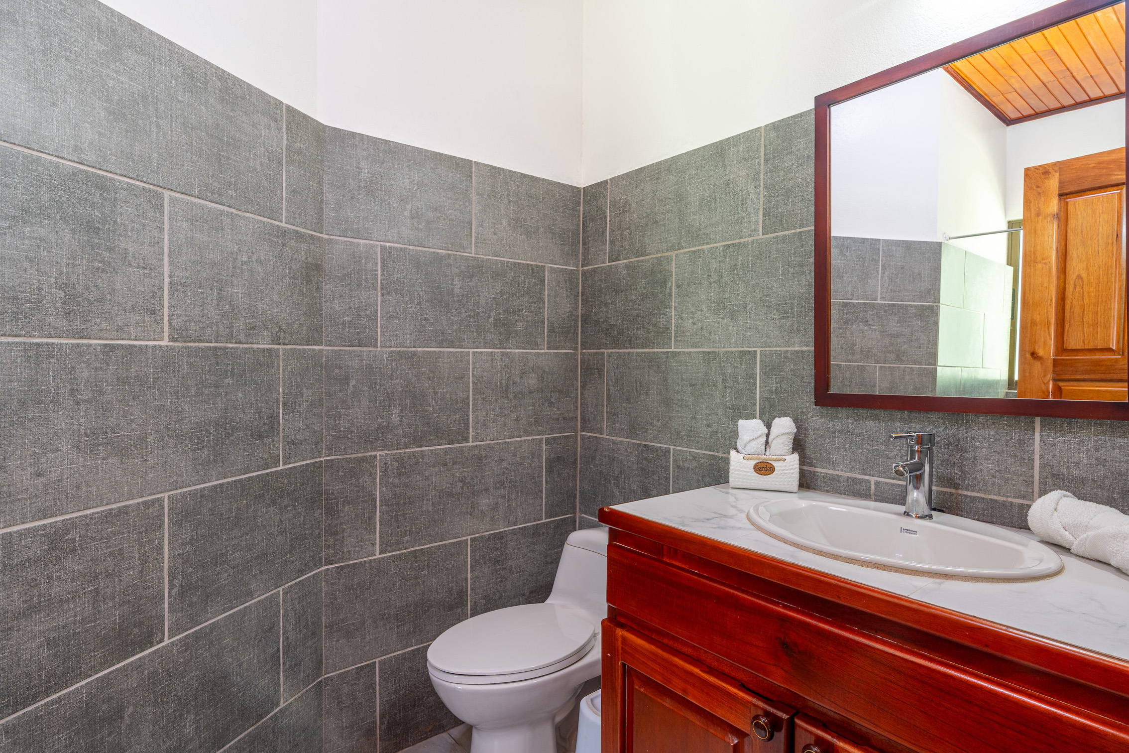 3 bed Single Family Homes For Sale in Ojochal, Puntarenas - thumb 22