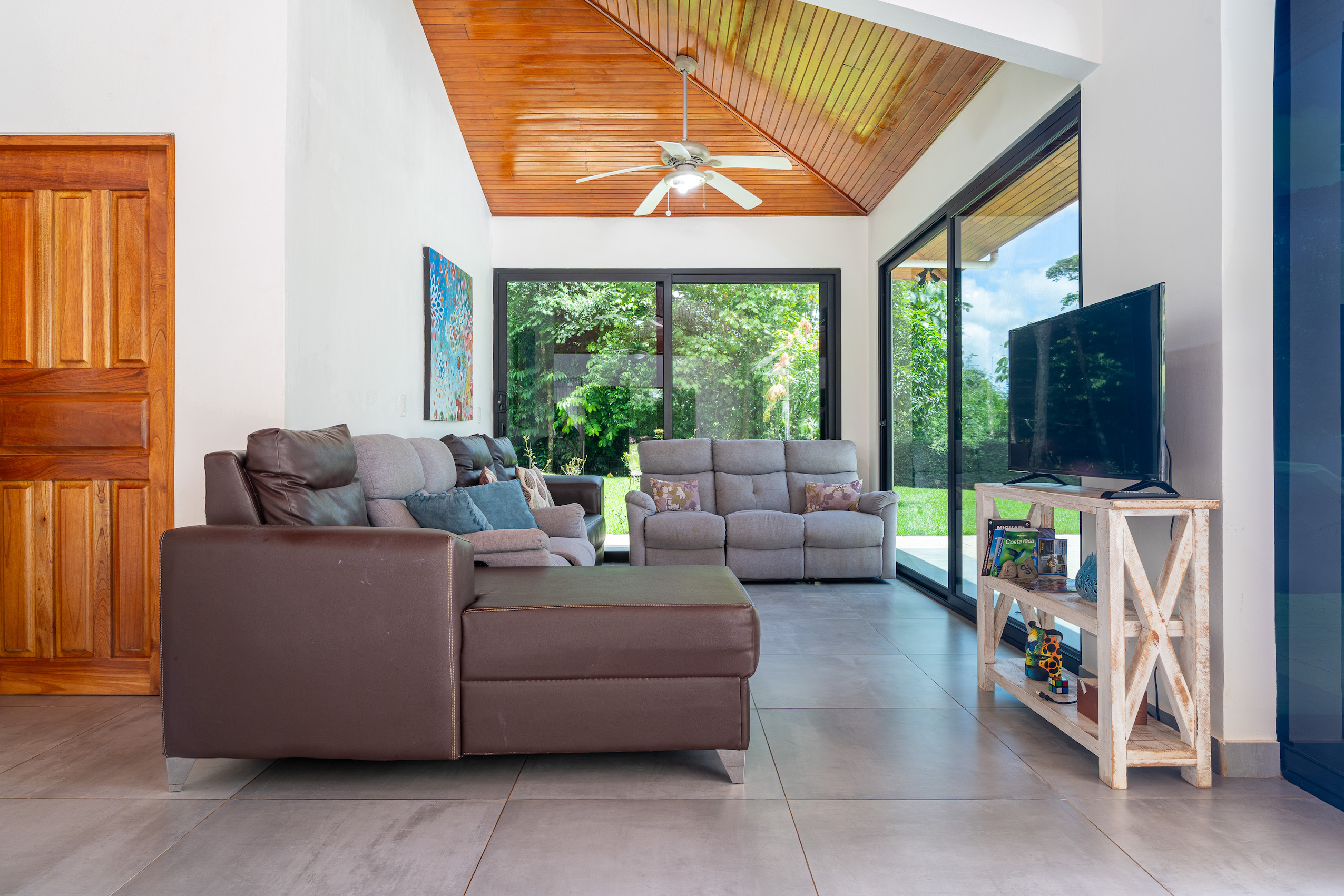 3 bed Single Family Homes For Sale in Ojochal, Puntarenas - thumb 12