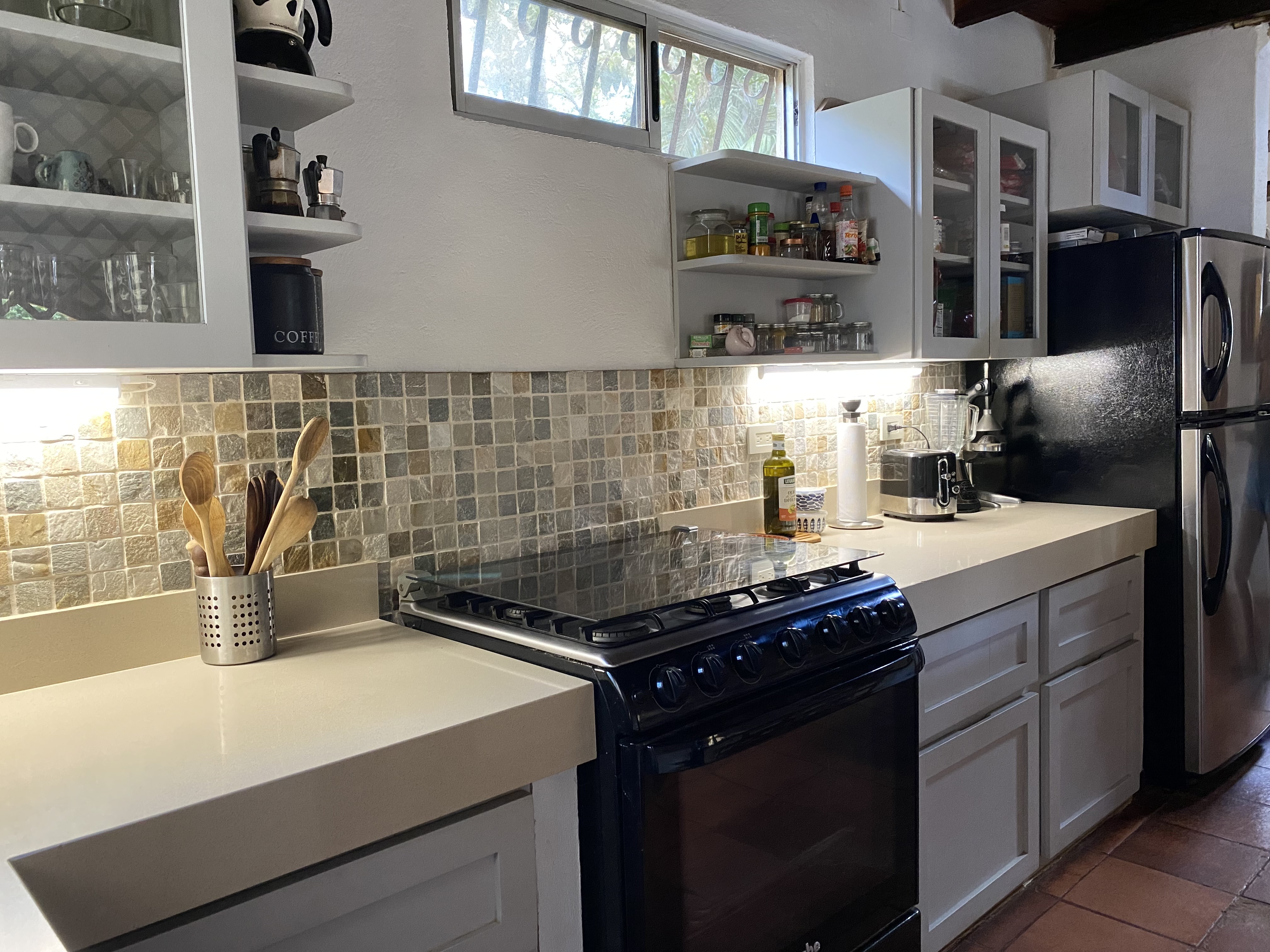 3 bed Single Family Homes For Sale in Tamarindo, Guanacaste - thumb 5