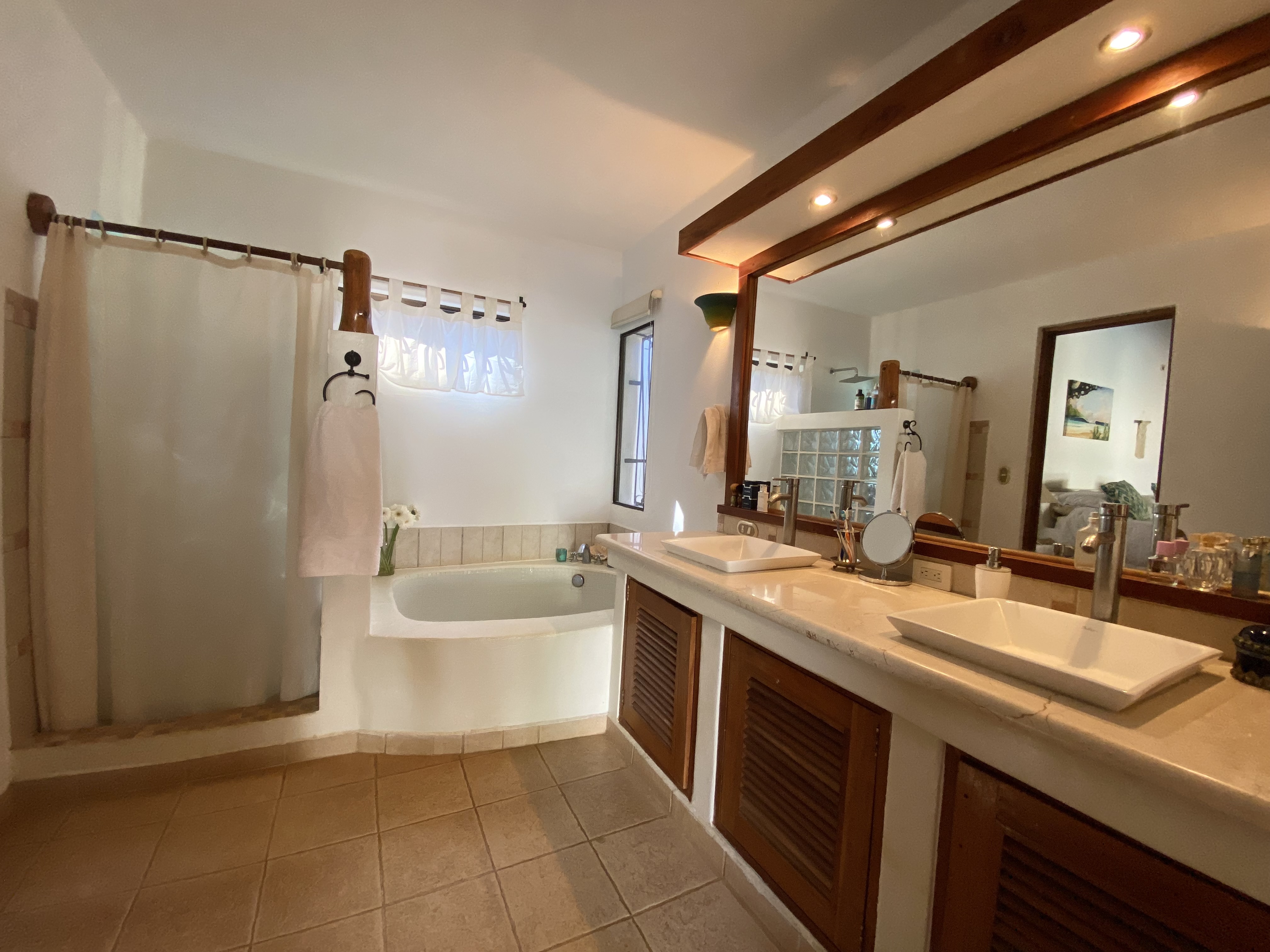 3 bed Single Family Homes For Sale in Tamarindo, Guanacaste - thumb 19