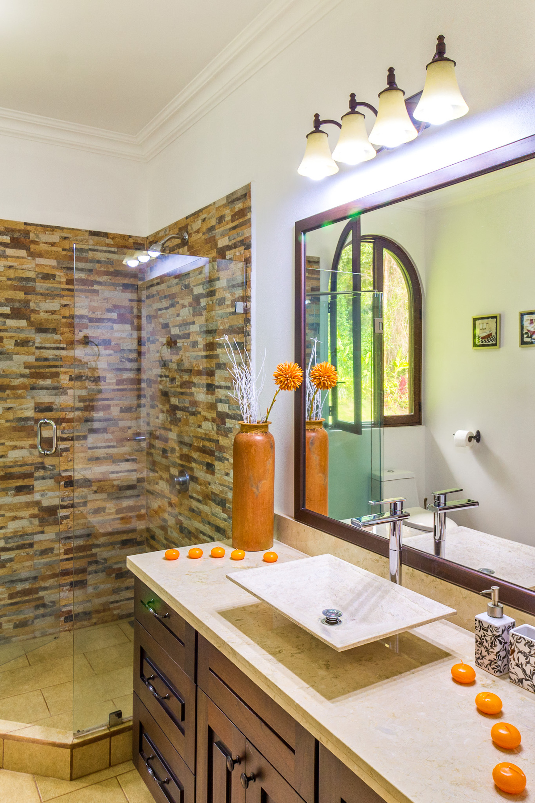 3 bed Single Family Homes For Sale in Perez Zeledon, San Jose - thumb 19