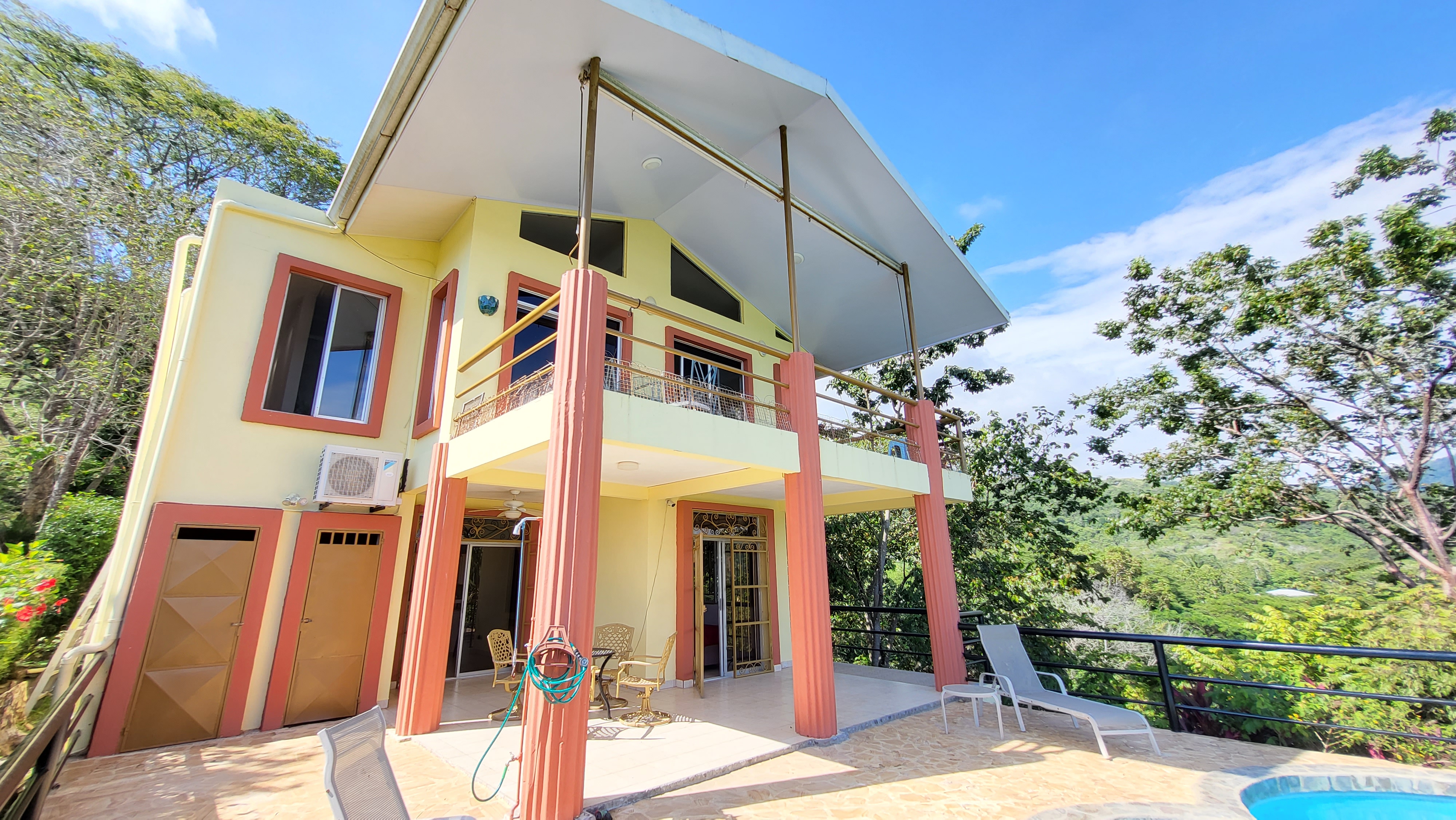 4 bed Single Family Homes For Sale in Playa Hermosa, Puntarenas - thumb 1