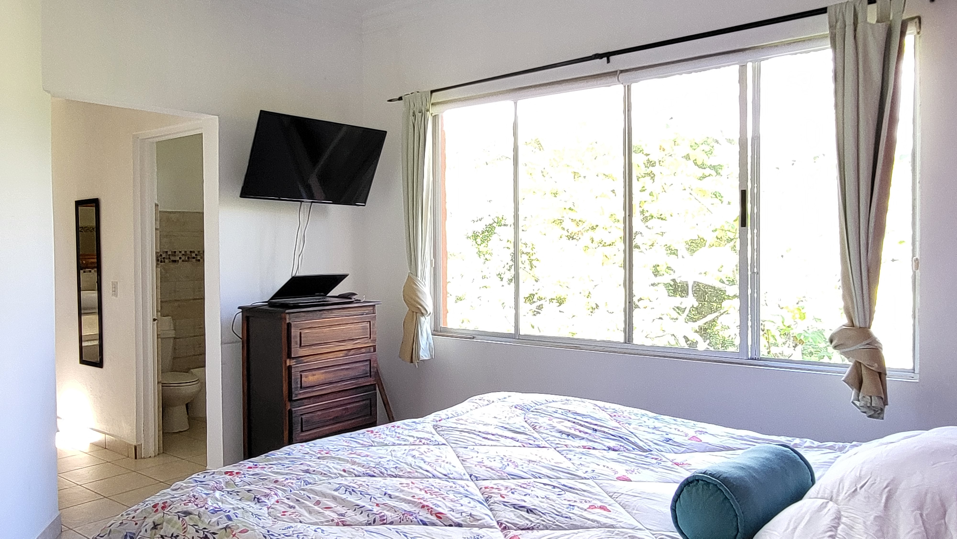 4 bed Single Family Homes For Sale in Playa Hermosa, Puntarenas - thumb 16