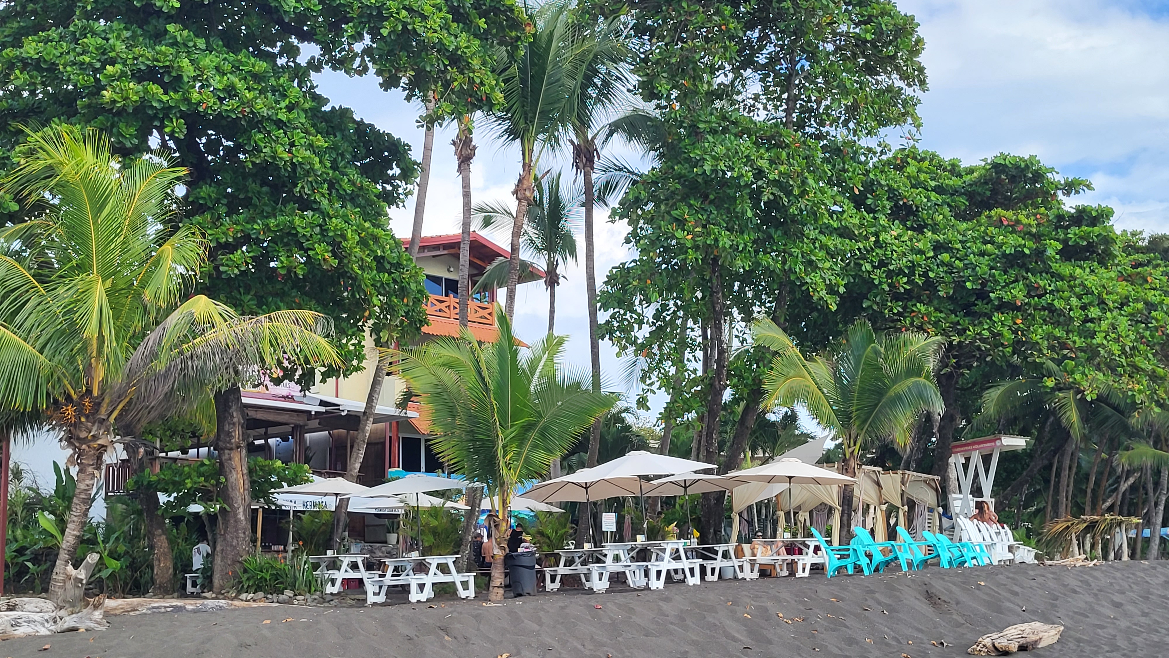 4 bed Single Family Homes For Sale in Playa Hermosa, Puntarenas - thumb 8