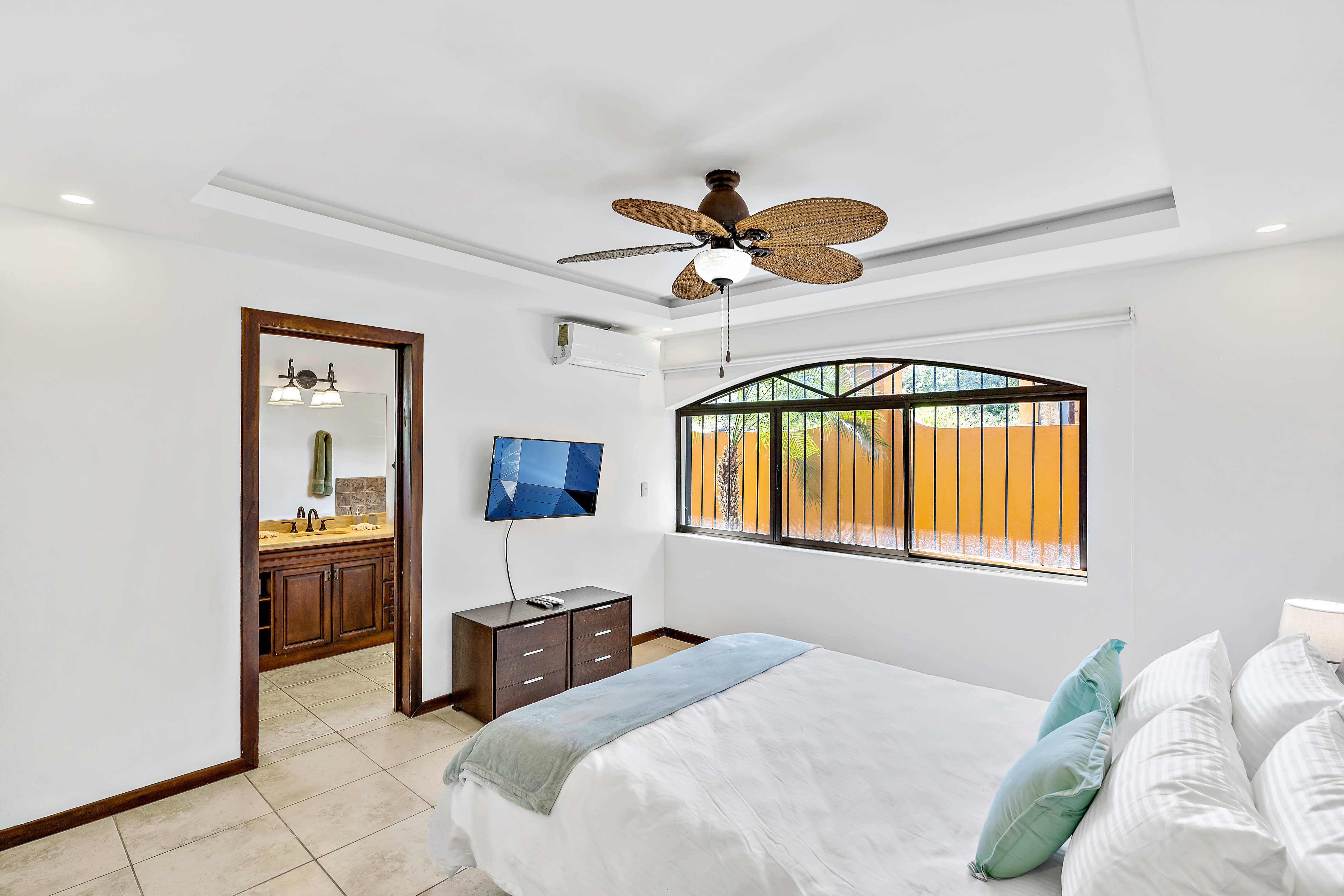 3 bed Condo For Sale in Tamarindo, Guanacaste - thumb 7