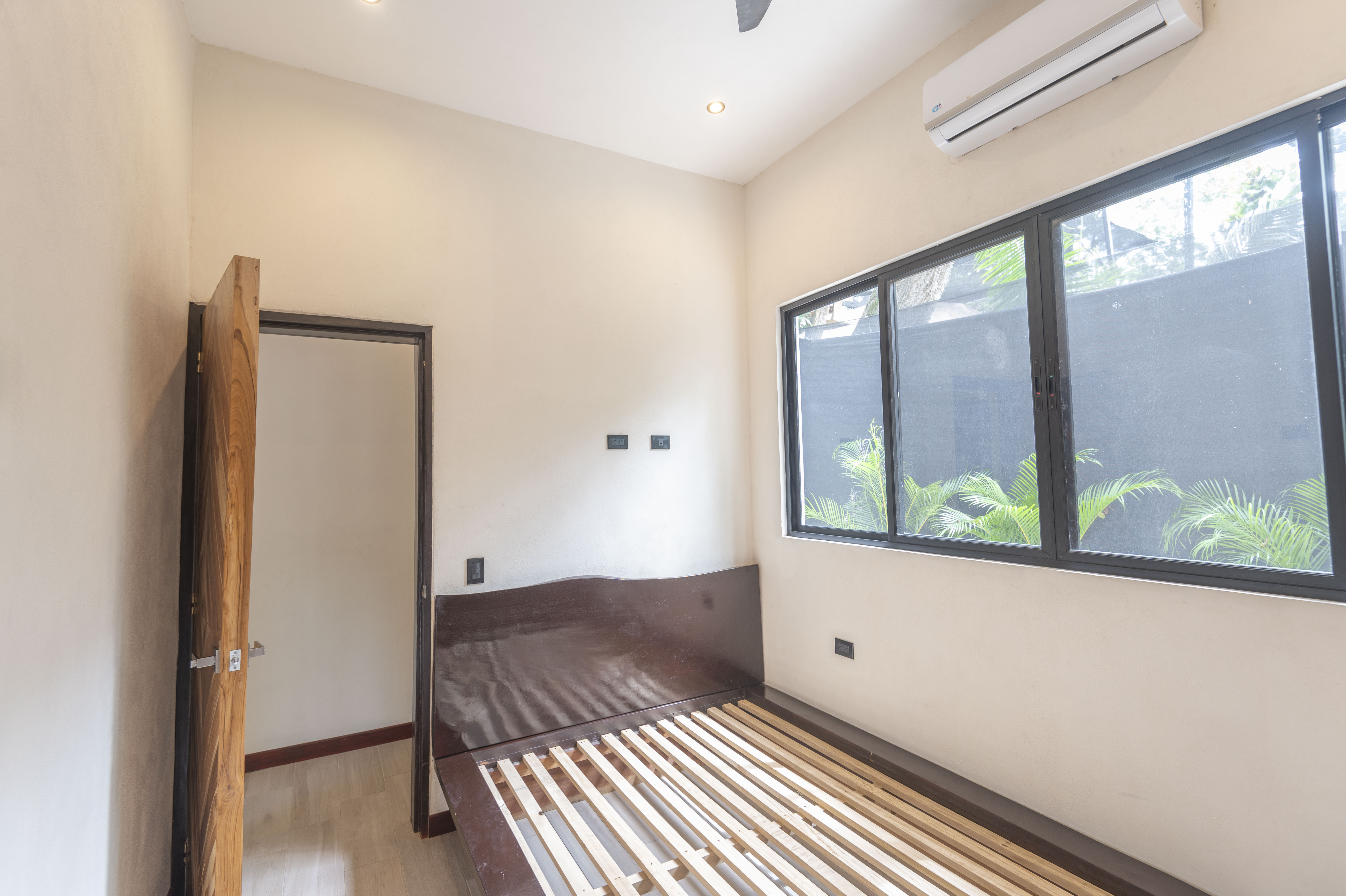 4 bed Single Family Homes For Sale in Santa Teresa, Puntarenas - thumb 12