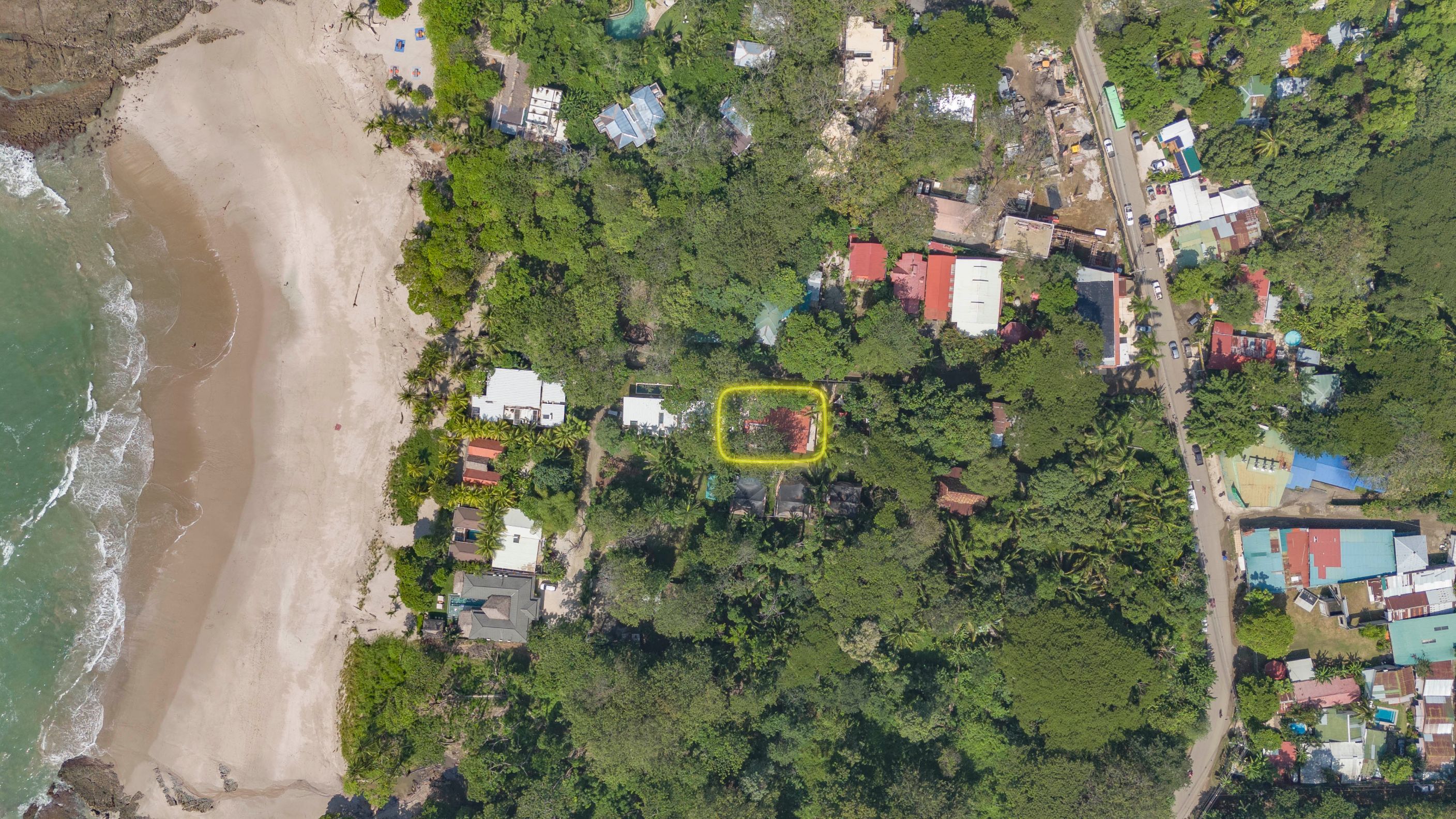 4 bed Single Family Homes For Sale in Santa Teresa, Puntarenas - thumb 2