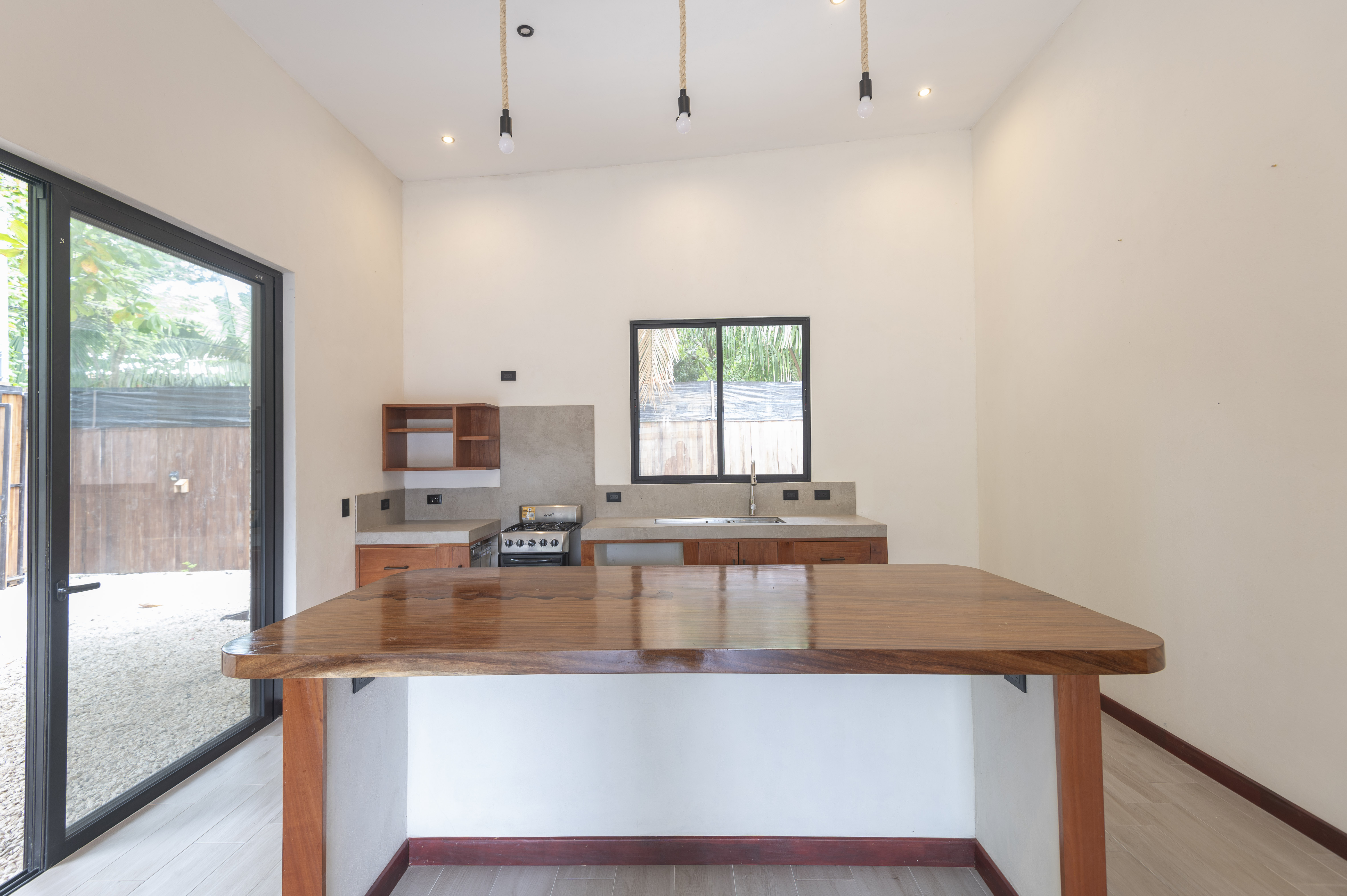 4 bed Single Family Homes For Sale in Santa Teresa, Puntarenas - thumb 8