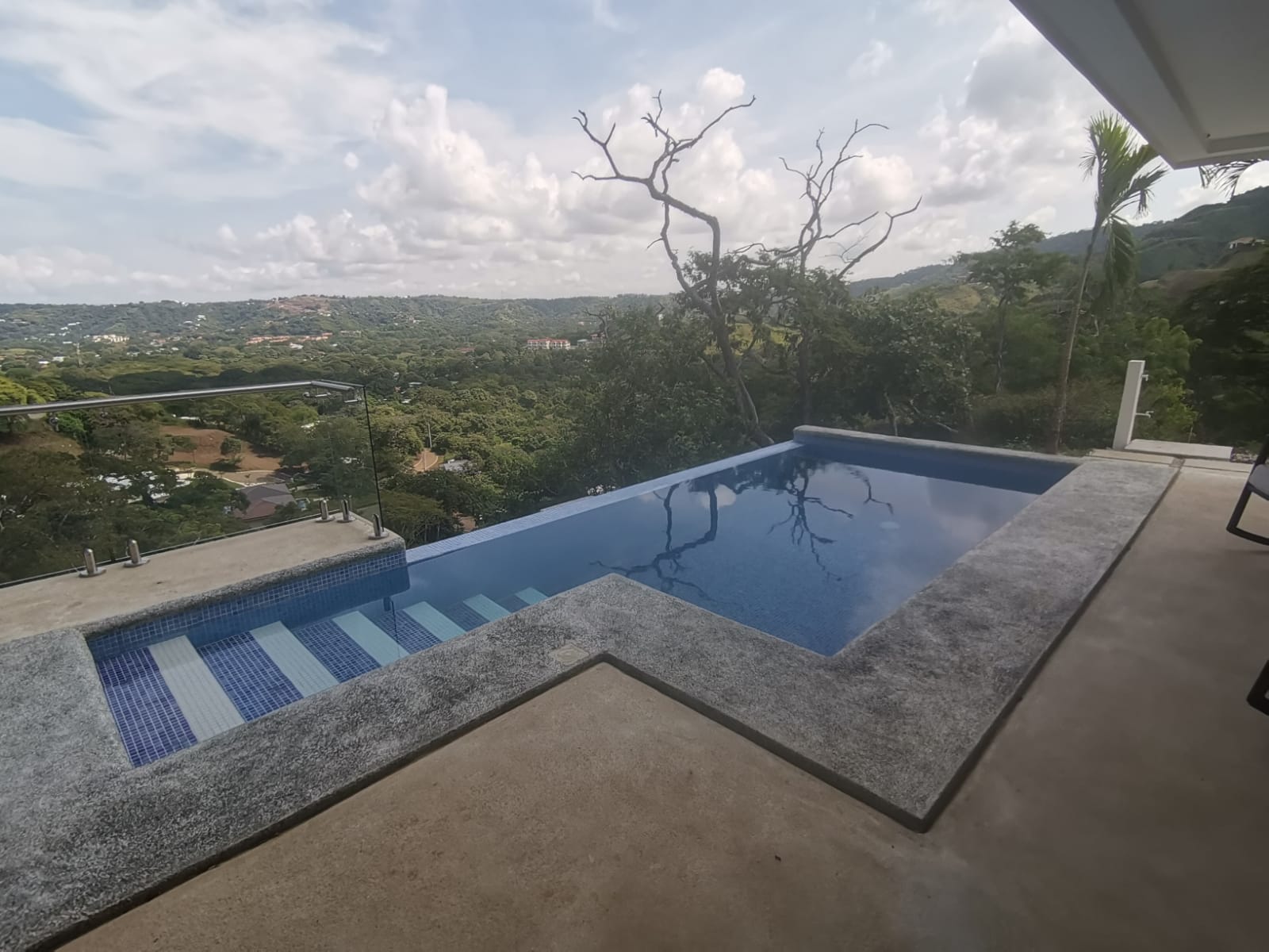 3 bed Single Family Homes For Sale in Playas Del Coco, Guanacaste - thumb 16