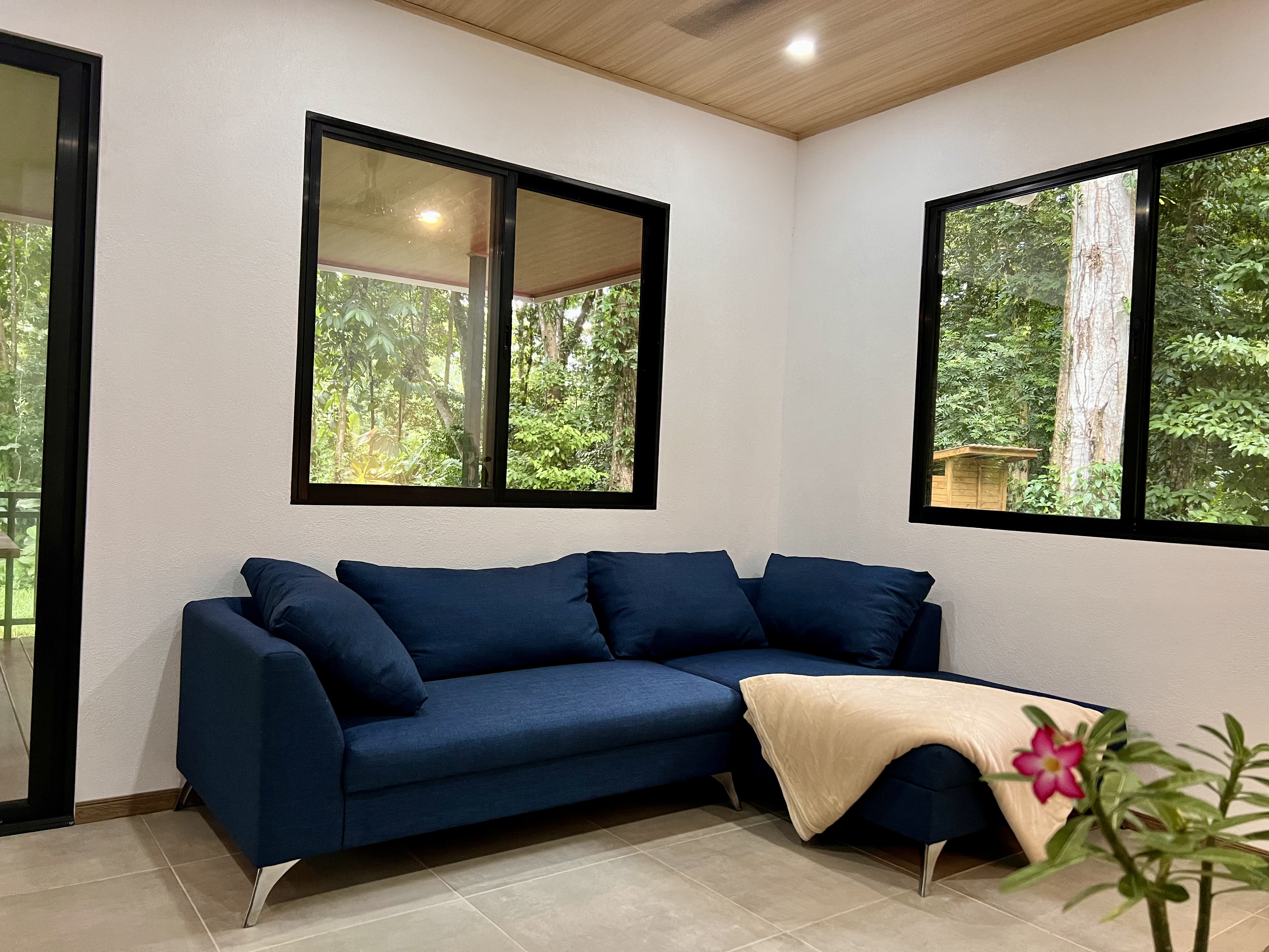 3 bed Single Family Homes For Sale in Ojochal, Puntarenas - thumb 6