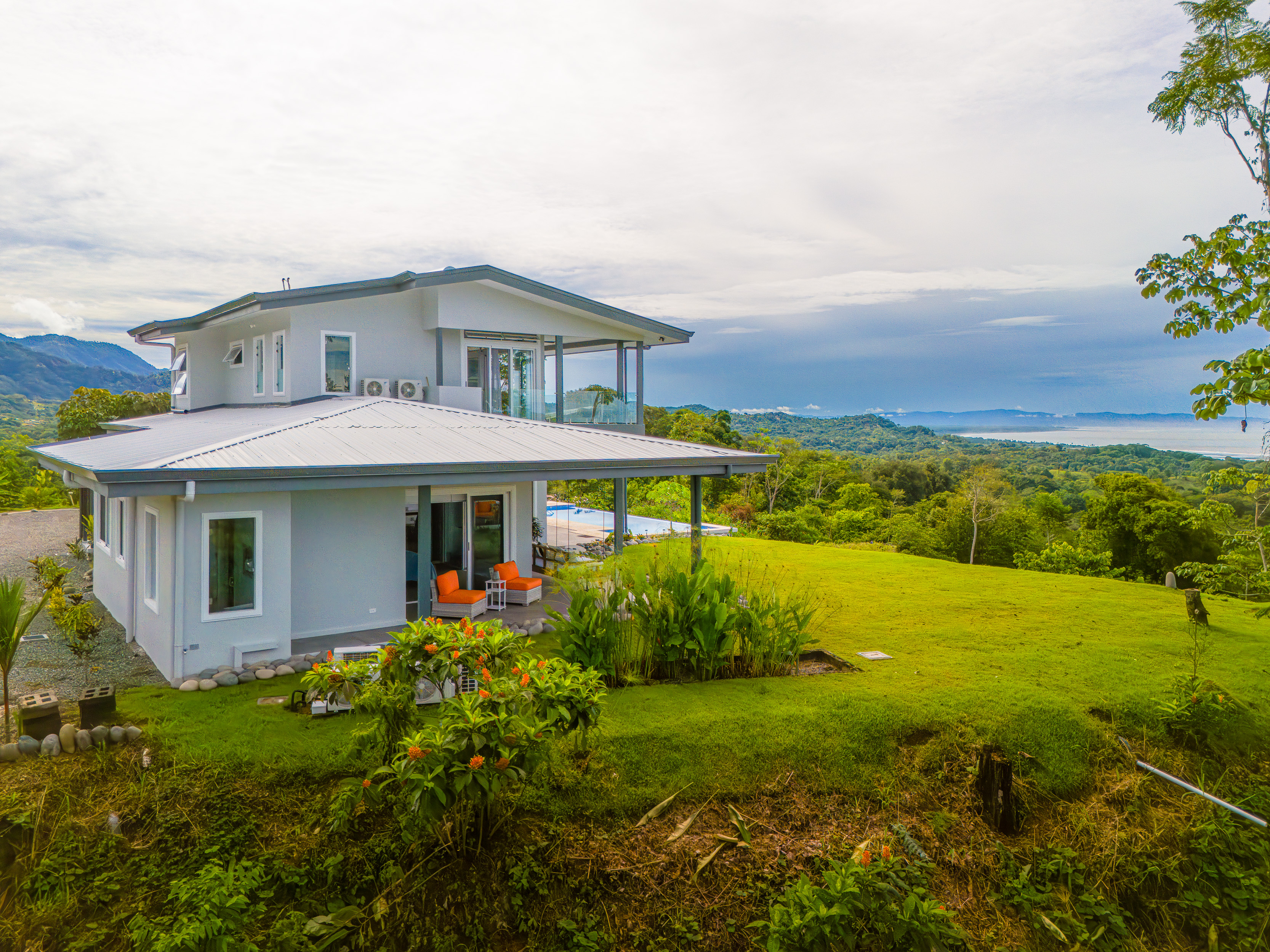 3 bed Single Family Homes For Sale in Ojochal, Puntarenas - thumb 5