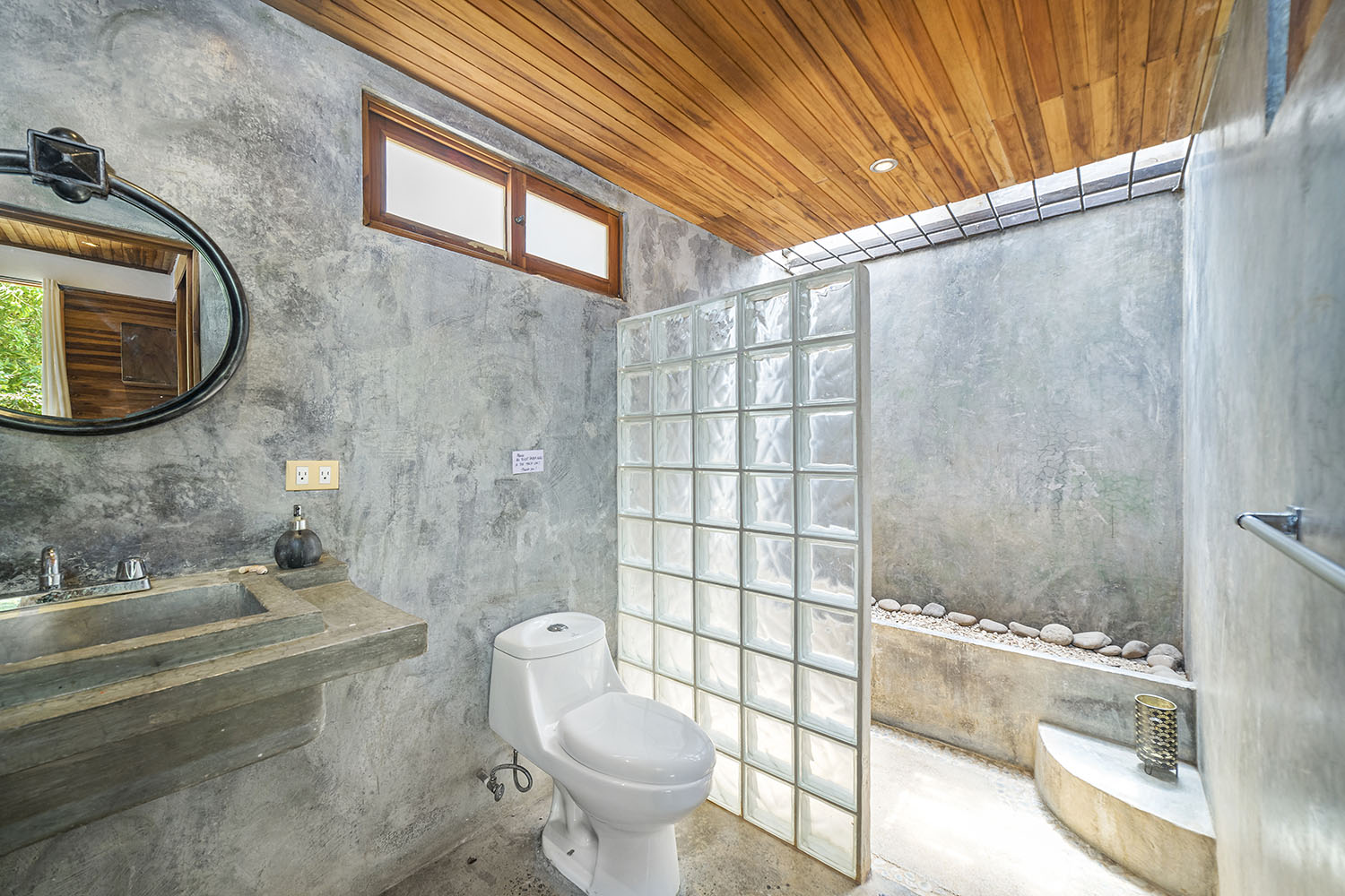 5 bed Single Family Homes For Sale in Avellanas, Guanacaste - thumb 21