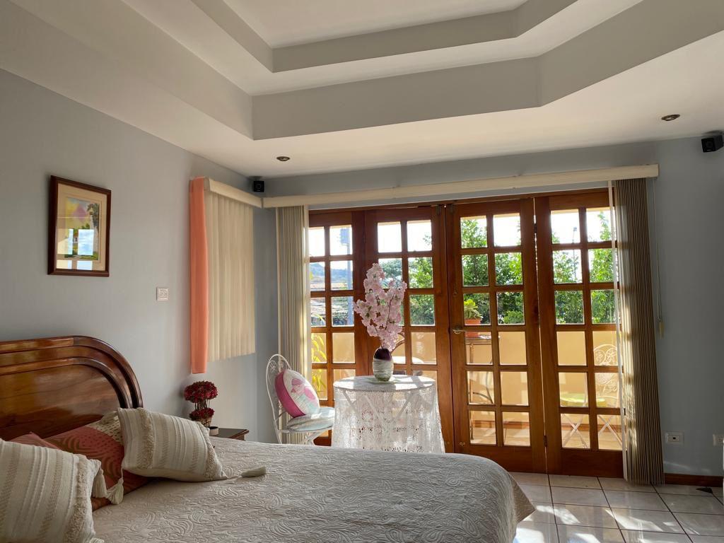 3 bed Single Family Homes For Sale in Santa Ana, San Jose - thumb 5