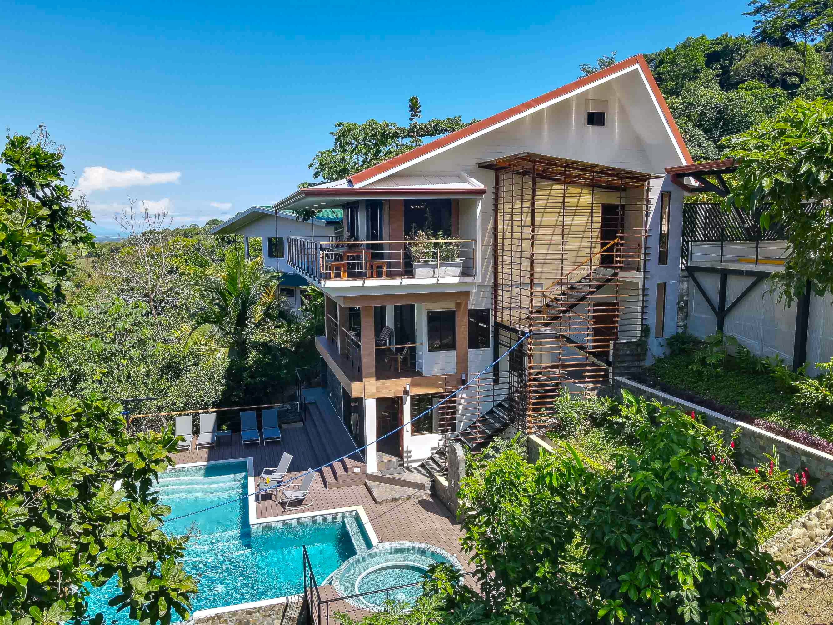 4 bed Single Family Homes For Sale in Quepos, Puntarenas - thumb 28