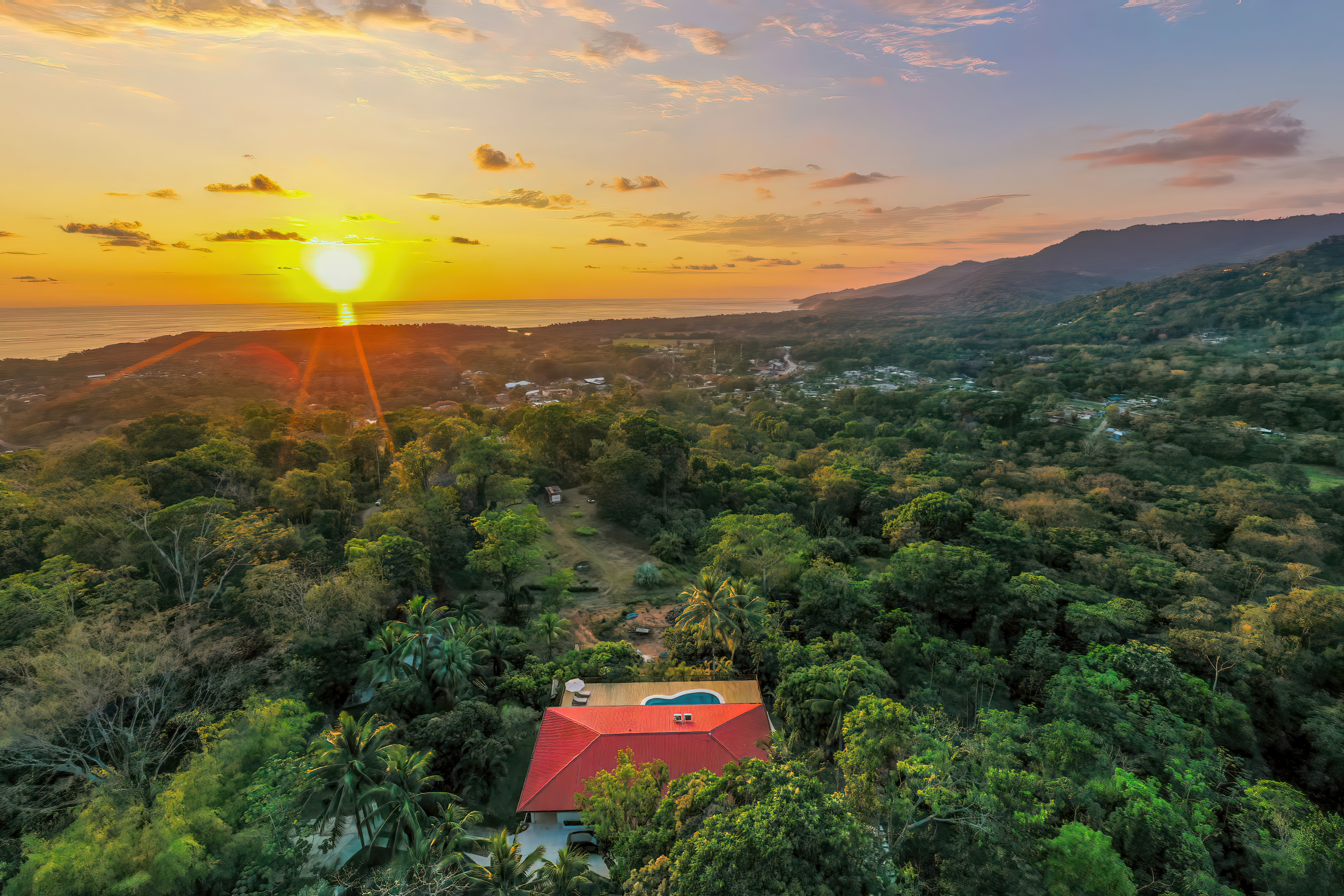 4 bed Single Family Homes For Sale in Uvita, Puntarenas - thumb 1