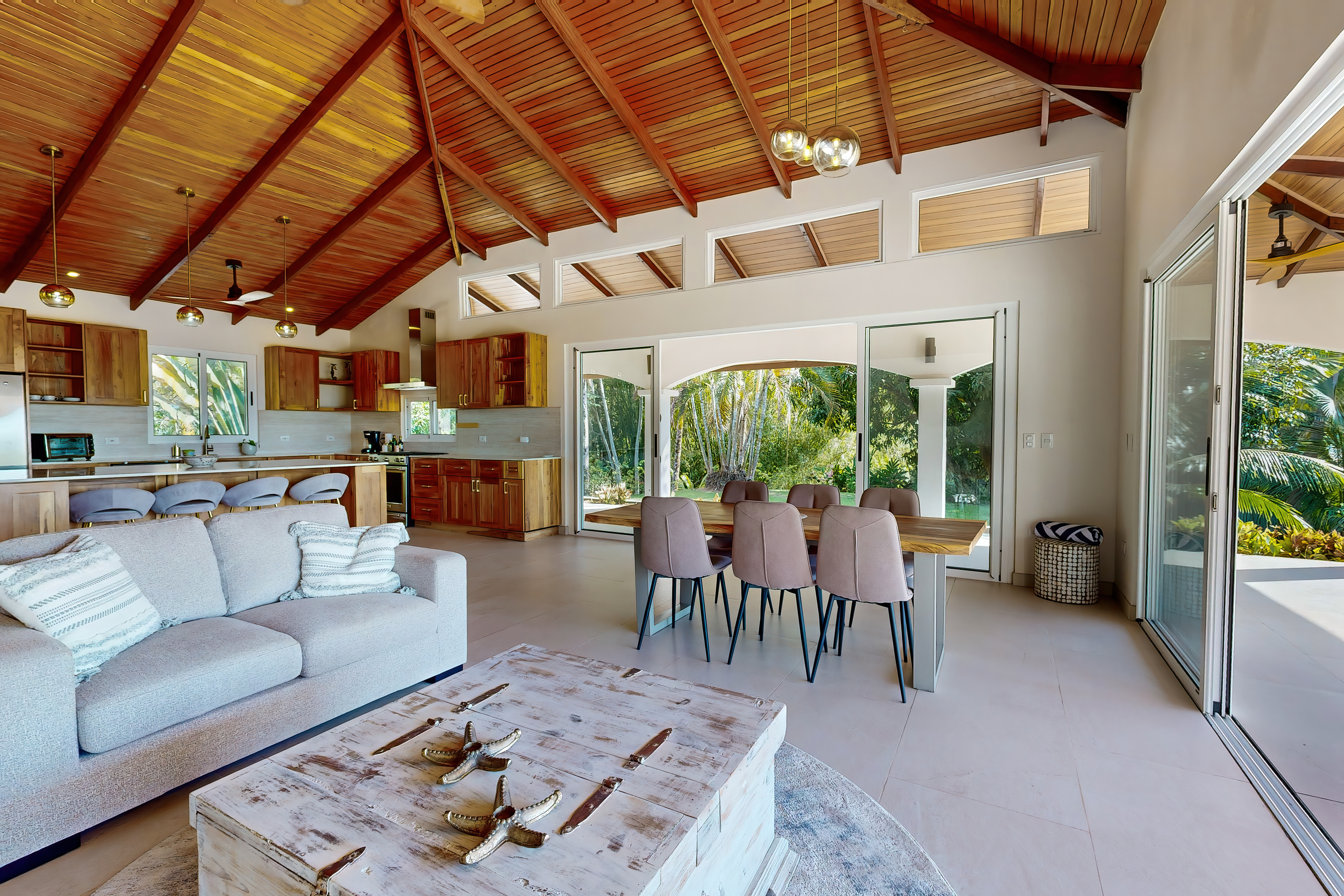 4 bed Single Family Homes For Sale in Uvita, Puntarenas - thumb 19