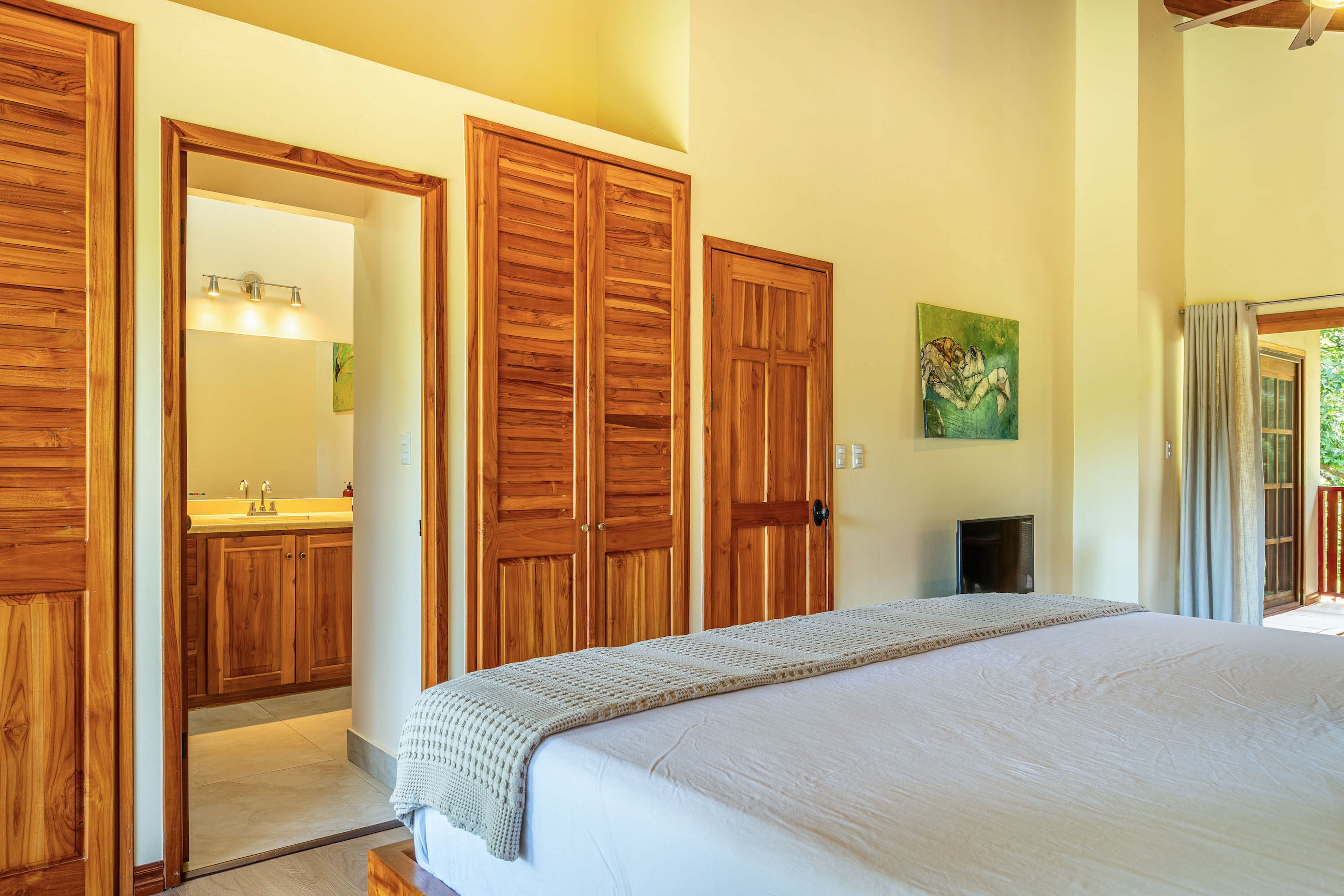 3 bed Single Family Homes For Sale in Dominical, Puntarenas - thumb 26