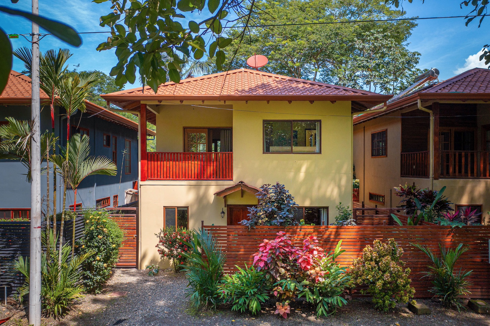 3 bed Single Family Homes For Sale in Dominical, Puntarenas - thumb 1