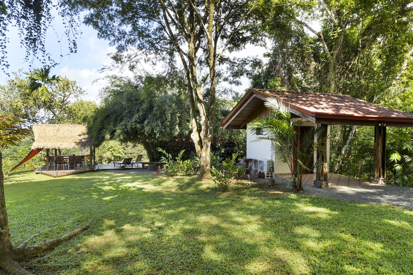 1 bed Single Family Homes For Sale in Ojochal, Puntarenas - thumb 8