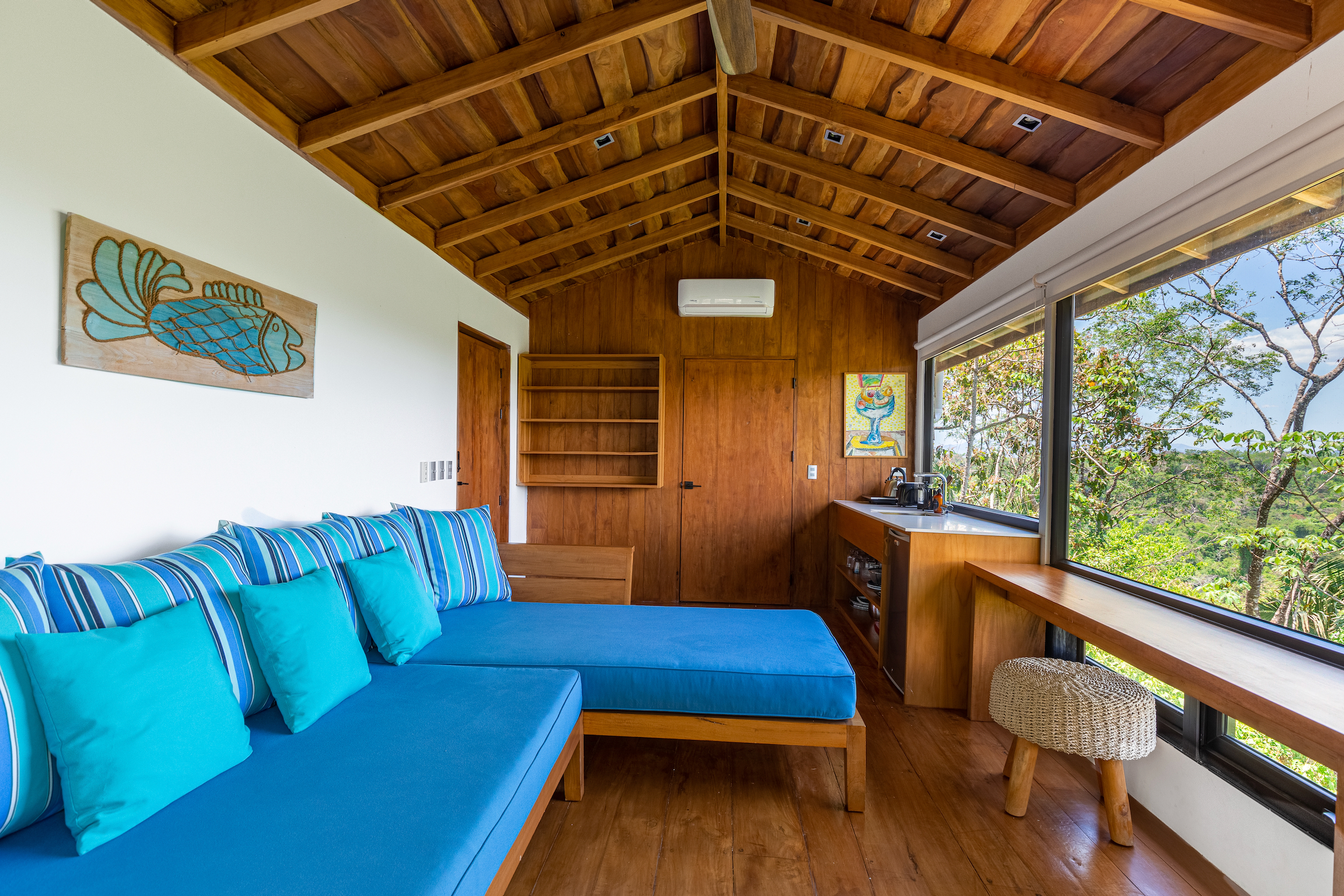 4 bed Single Family Homes For Sale in Santa Teresa, Puntarenas - thumb 23