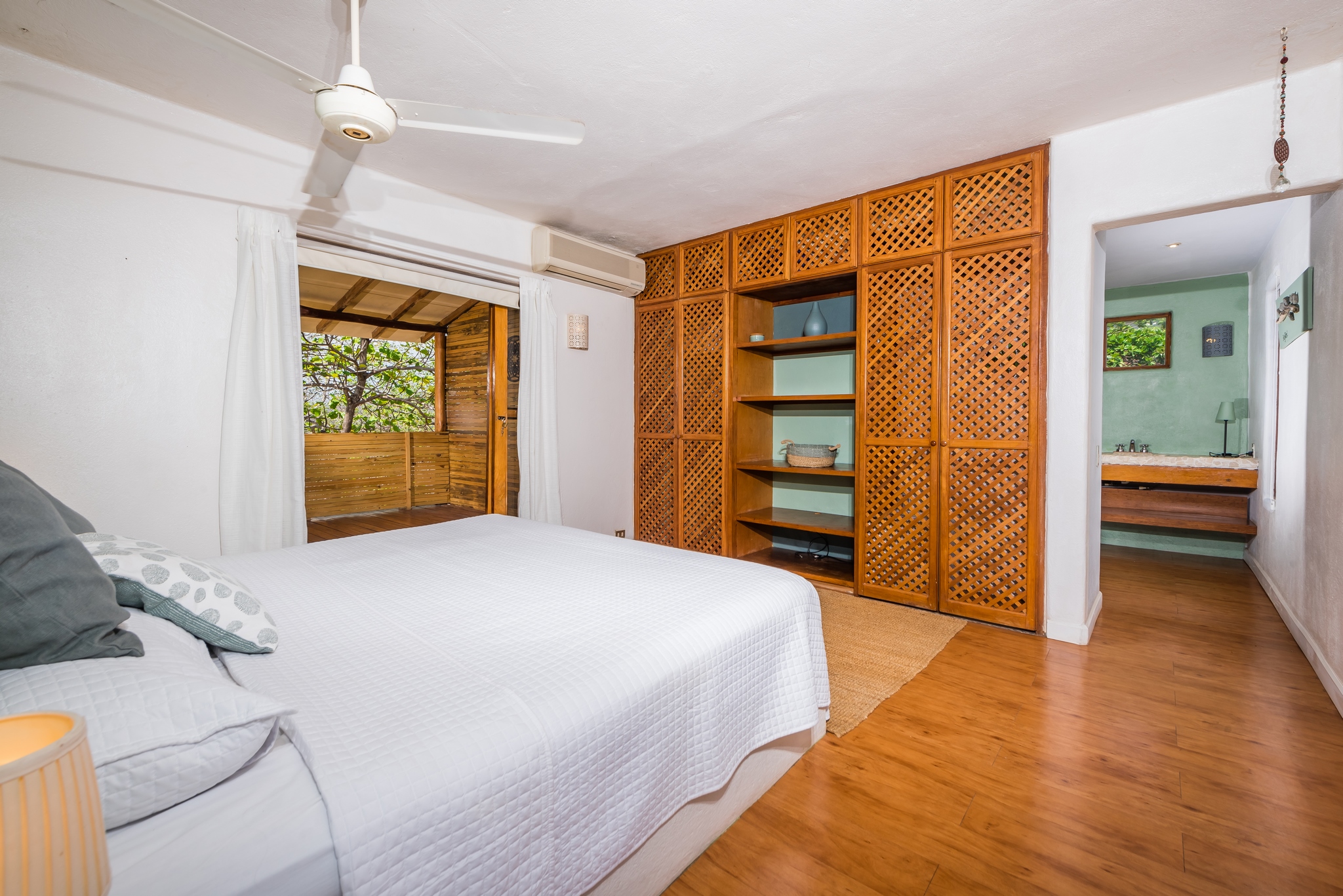 7 bed Single Family Homes For Sale in Playa Flamingo, Guanacaste - thumb 11