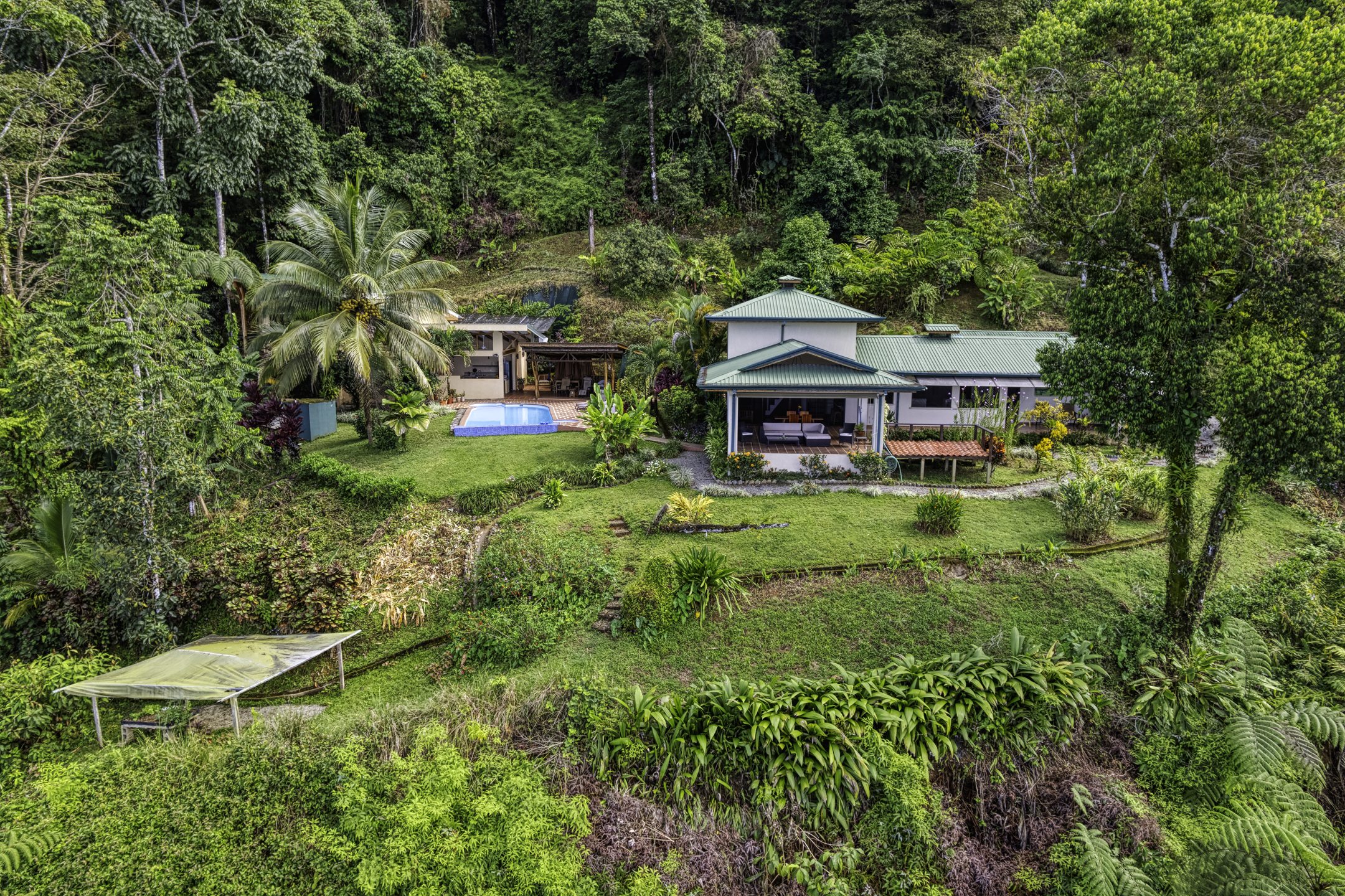 3 bed Hotel / Leisure For Sale in Uvita, Puntarenas - thumb 1