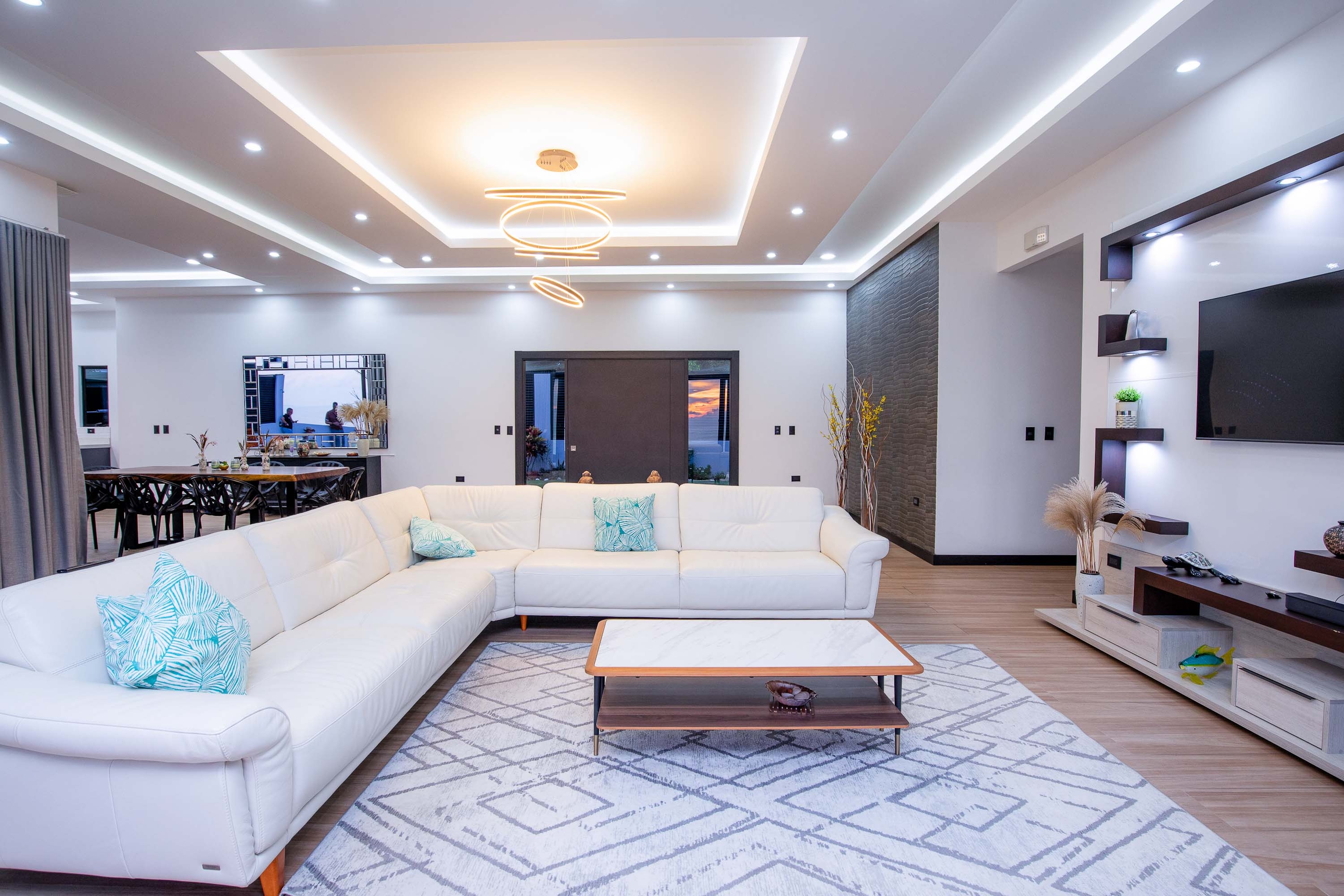 10 bed Single Family Homes For Sale in Manuel Antonio, Puntarenas - thumb 8