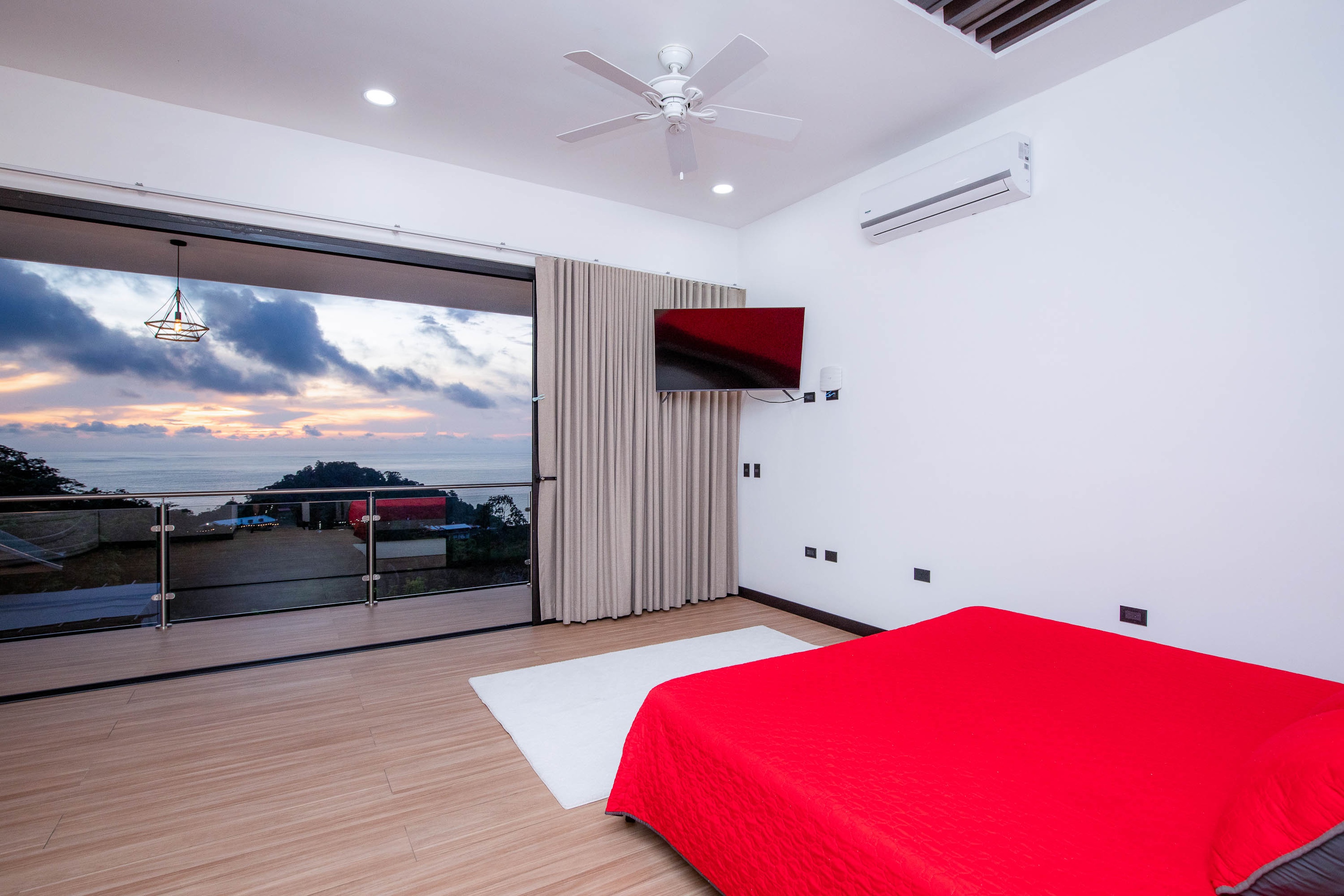 10 bed Single Family Homes For Sale in Manuel Antonio, Puntarenas - thumb 17