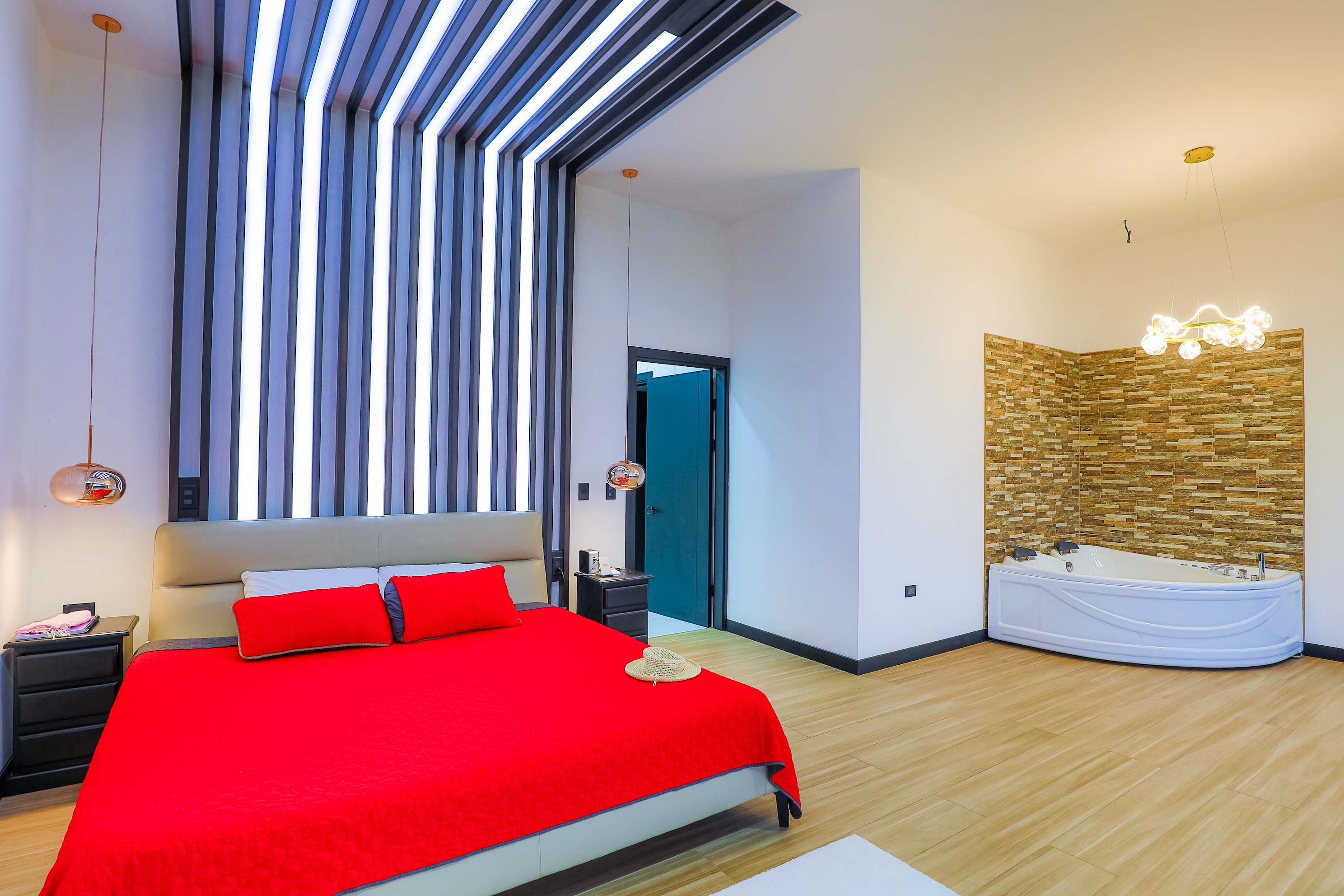 10 bed Single Family Homes For Sale in Manuel Antonio, Puntarenas - thumb 18