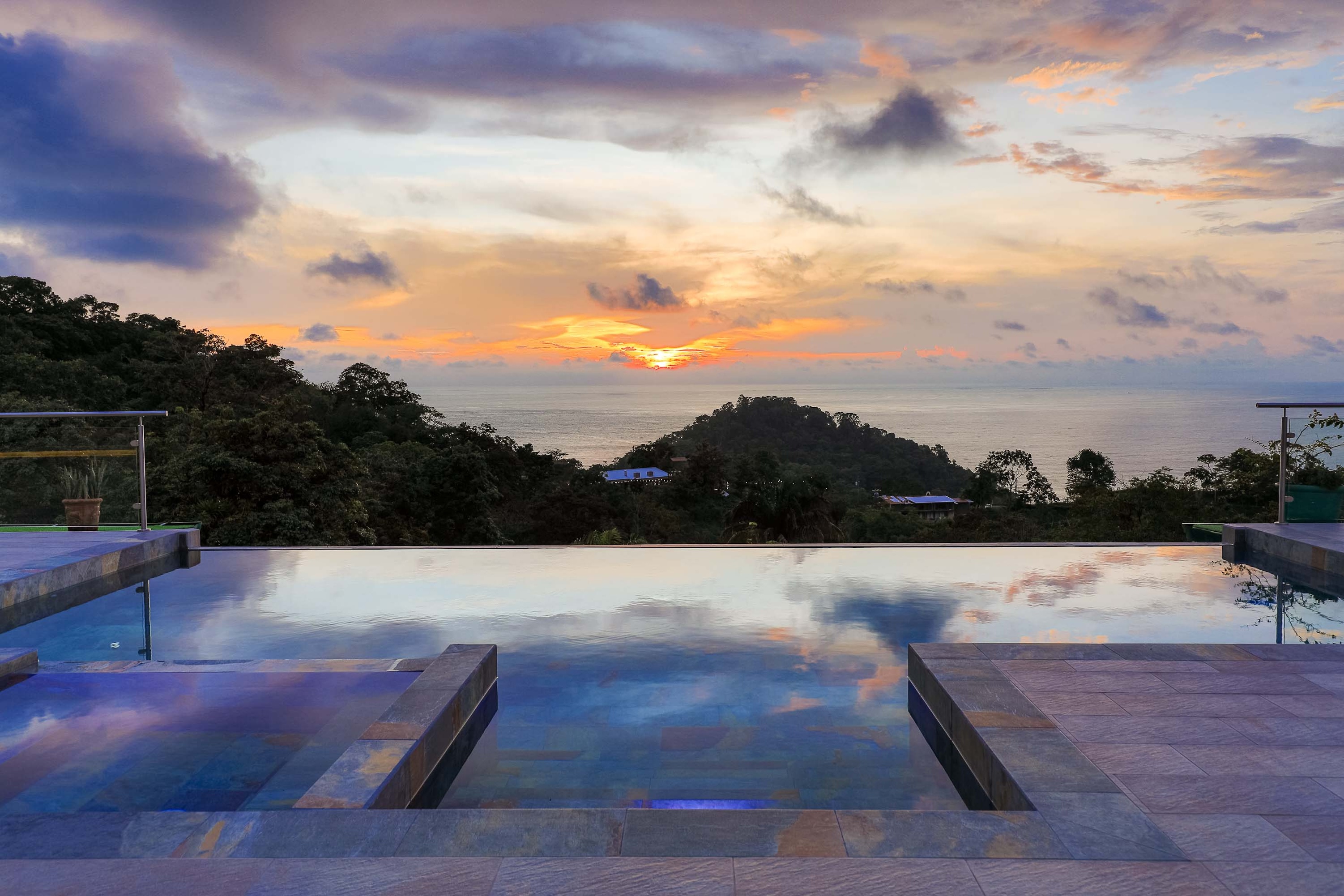 10 bed Single Family Homes For Sale in Manuel Antonio, Puntarenas - thumb 22